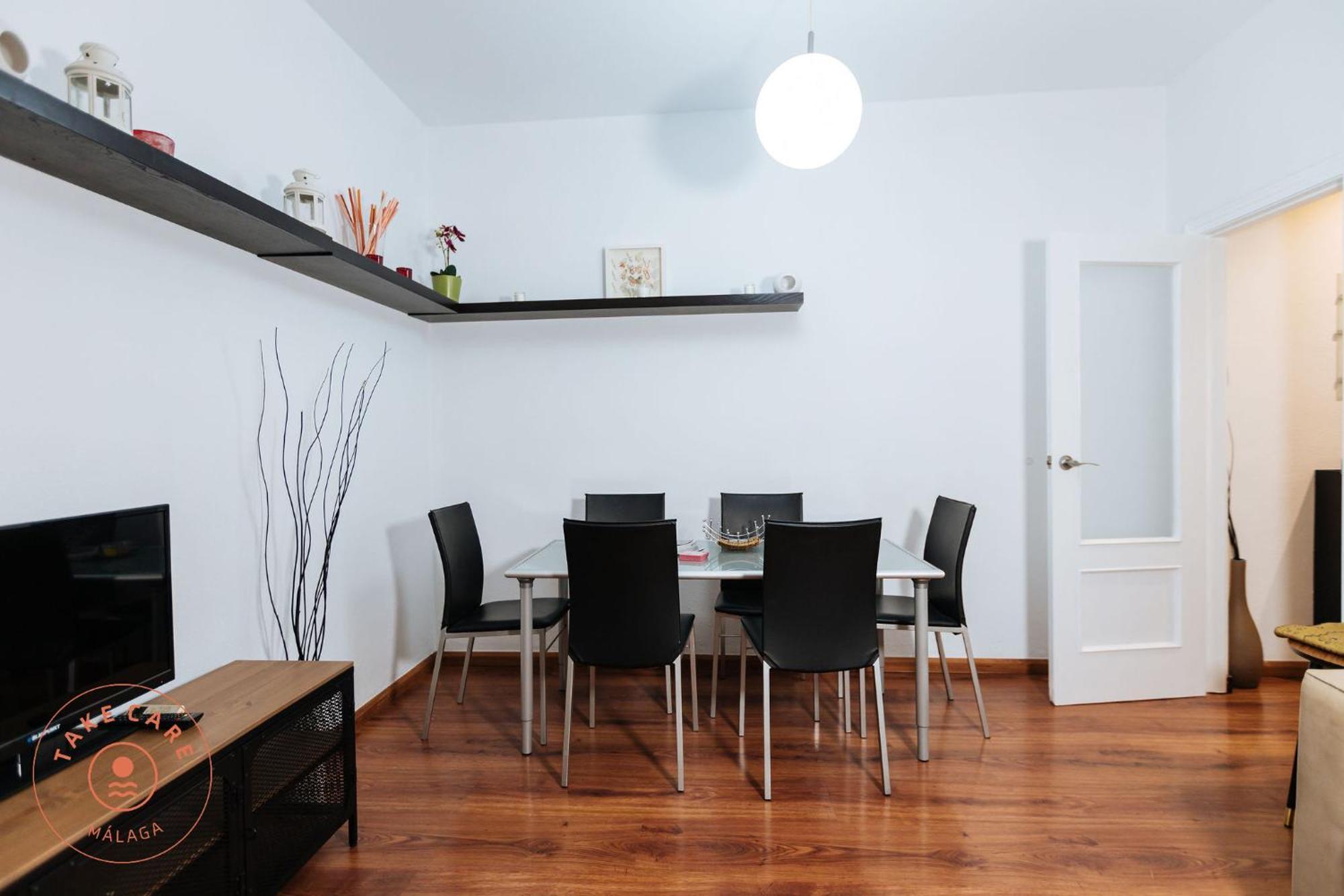 Apartment In Heart Of - Tcm *
