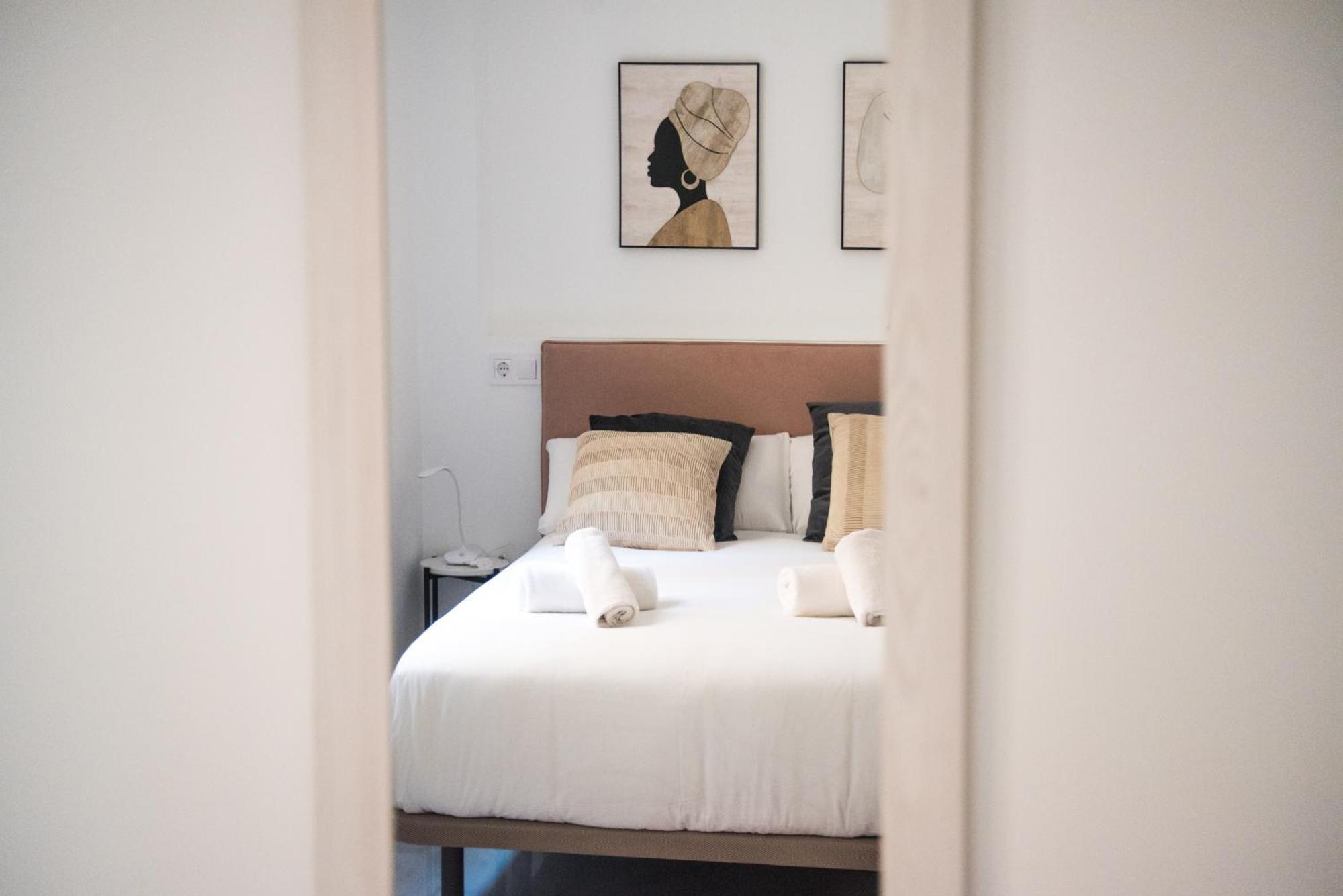 Magnificent- 2bd 2bth- Center Apartamento *