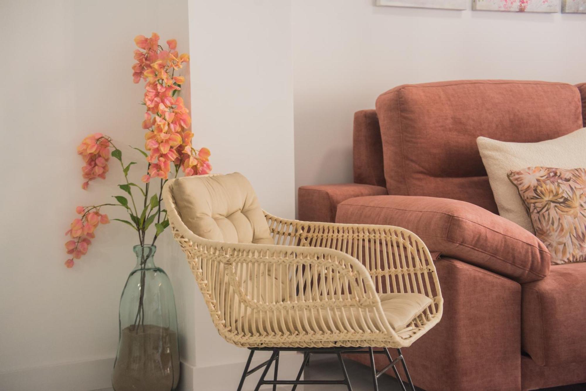 Magnificent- 2bd 2bth- Center Apartamento