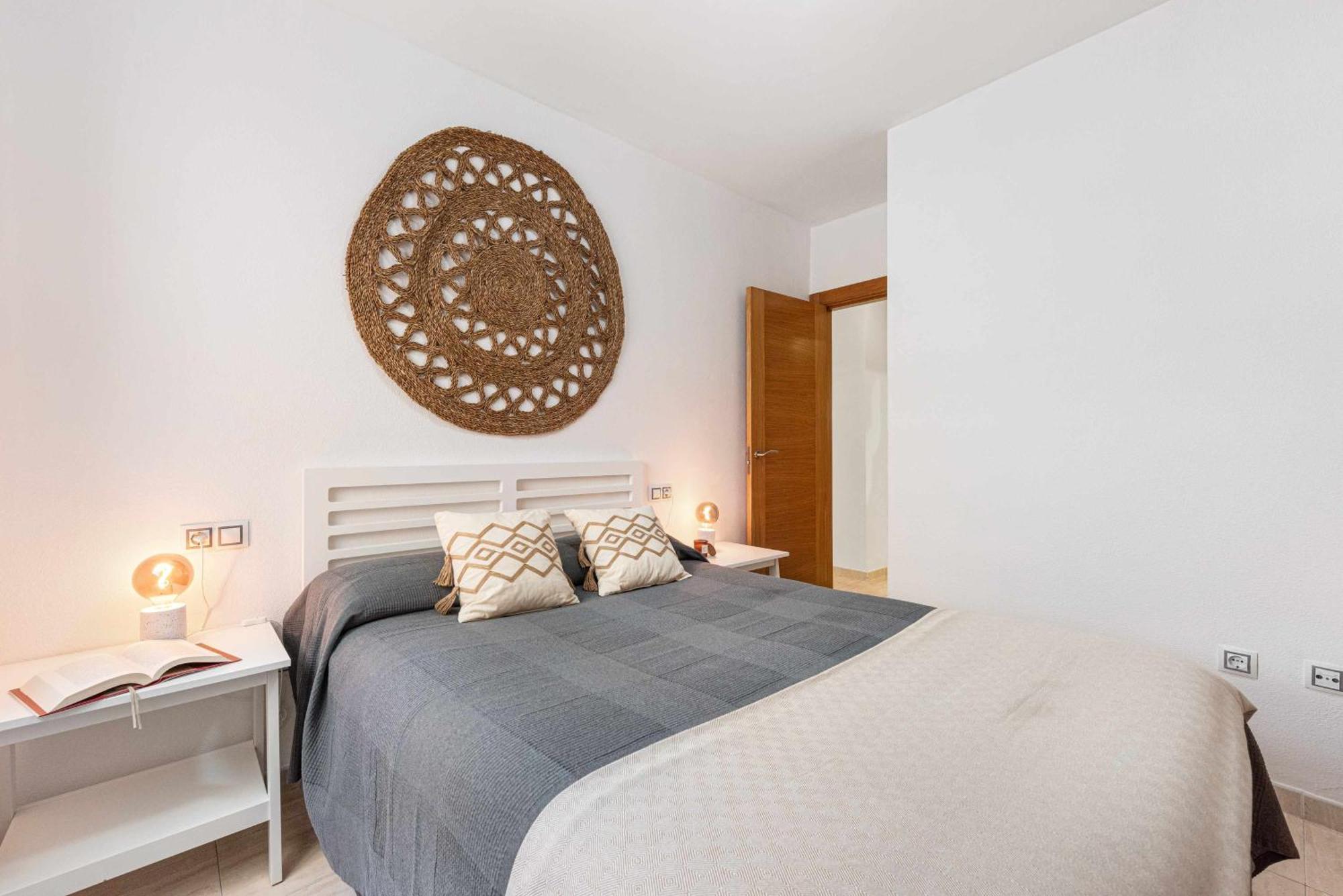 Sunlit Casa Bonita With Free Parking Malaga