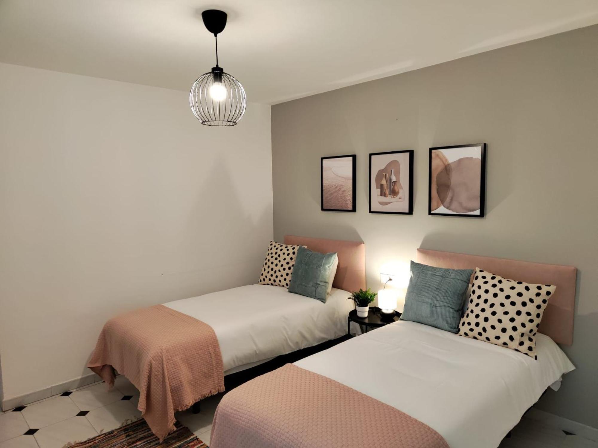 Wintowinrentals Your Steps From The Center Appartement *