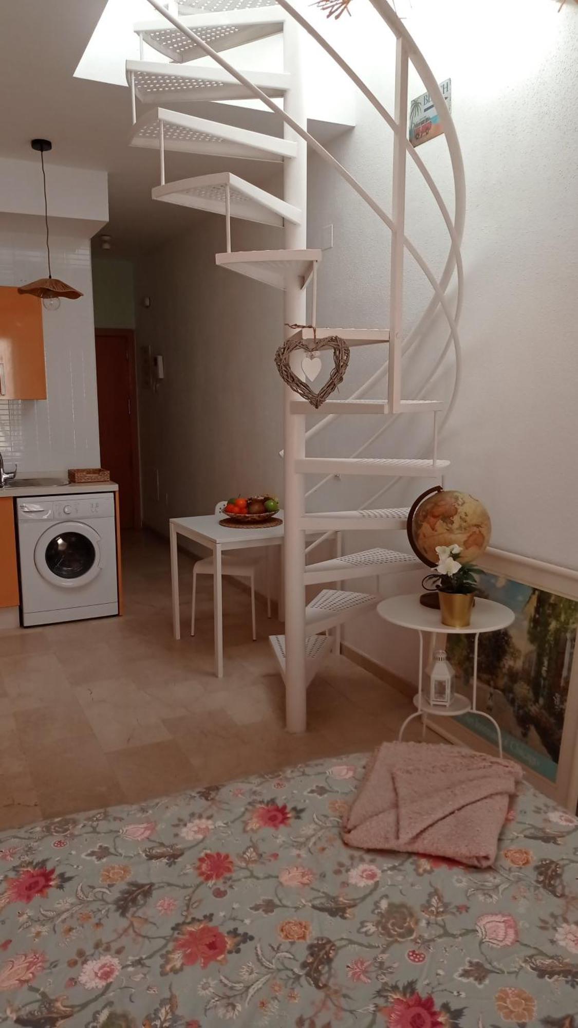 Penthouse With Solarium In The Center Of Malaga-atico Con Solarium En El Centro De Apartment *