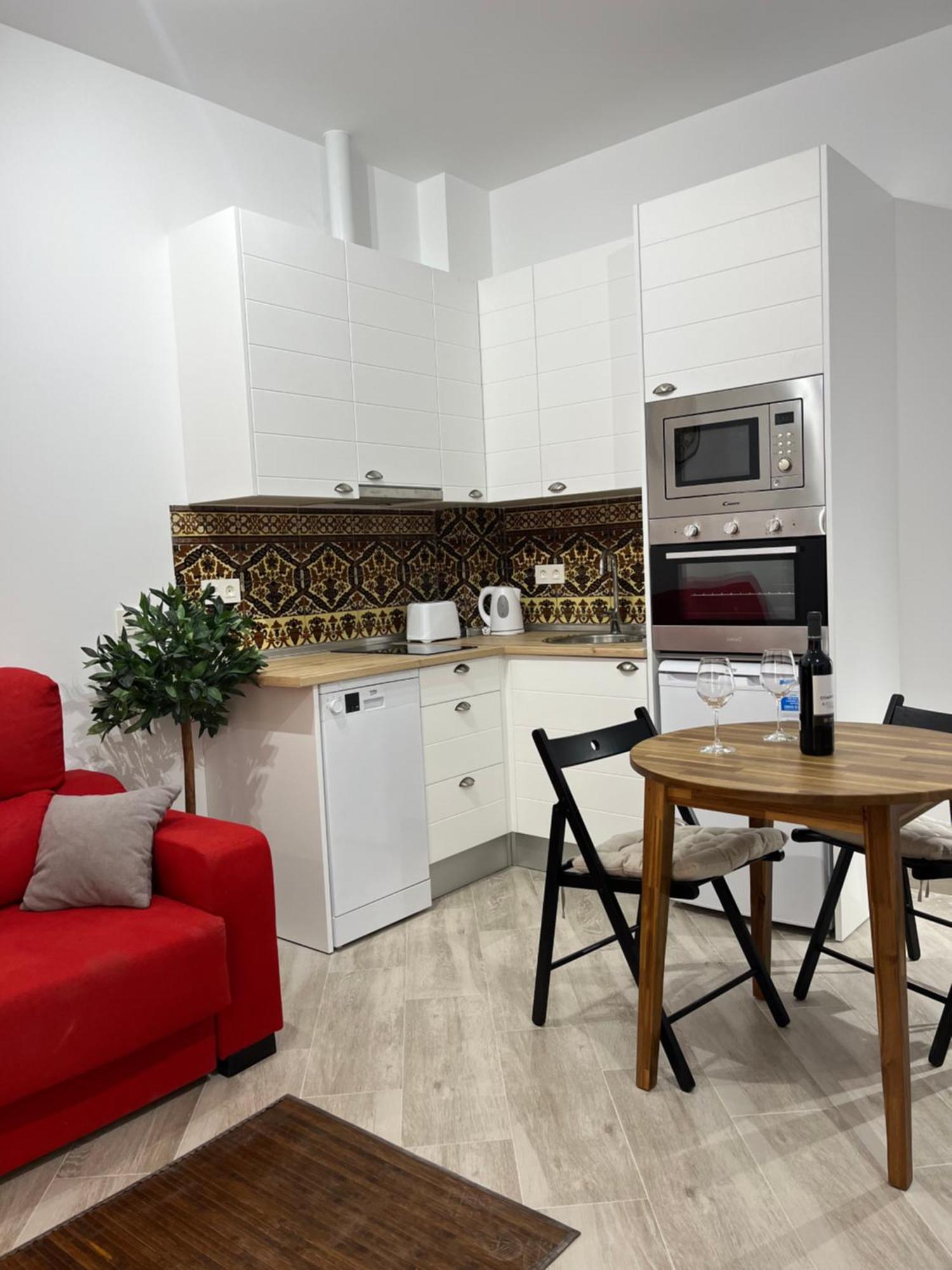 Appartement Malasana 51, New Art Apartment, Breakfast Included, Historic Center, Quite Neighborhood, Ml