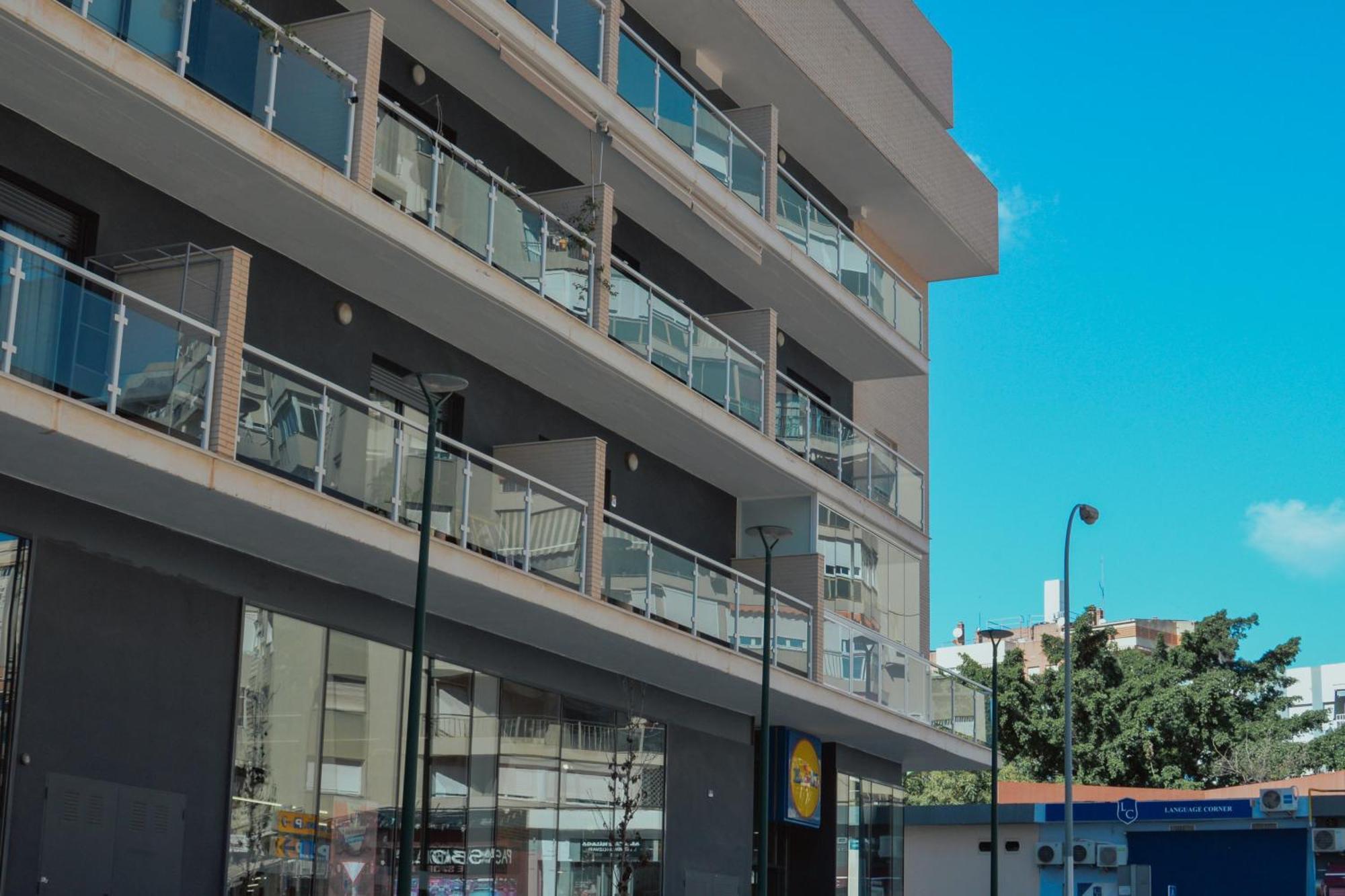 Larios Premium * Malaga