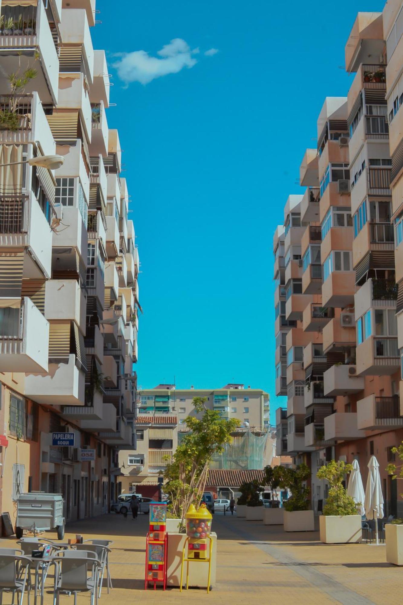 Larios Premium * Malaga