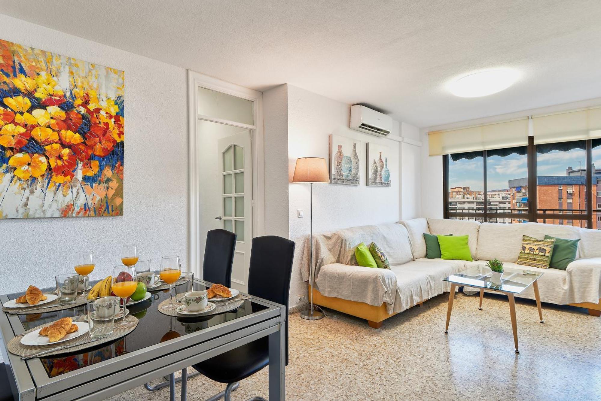 Luminoso Apartamento/ 5 Minutos De La Playa Málaga