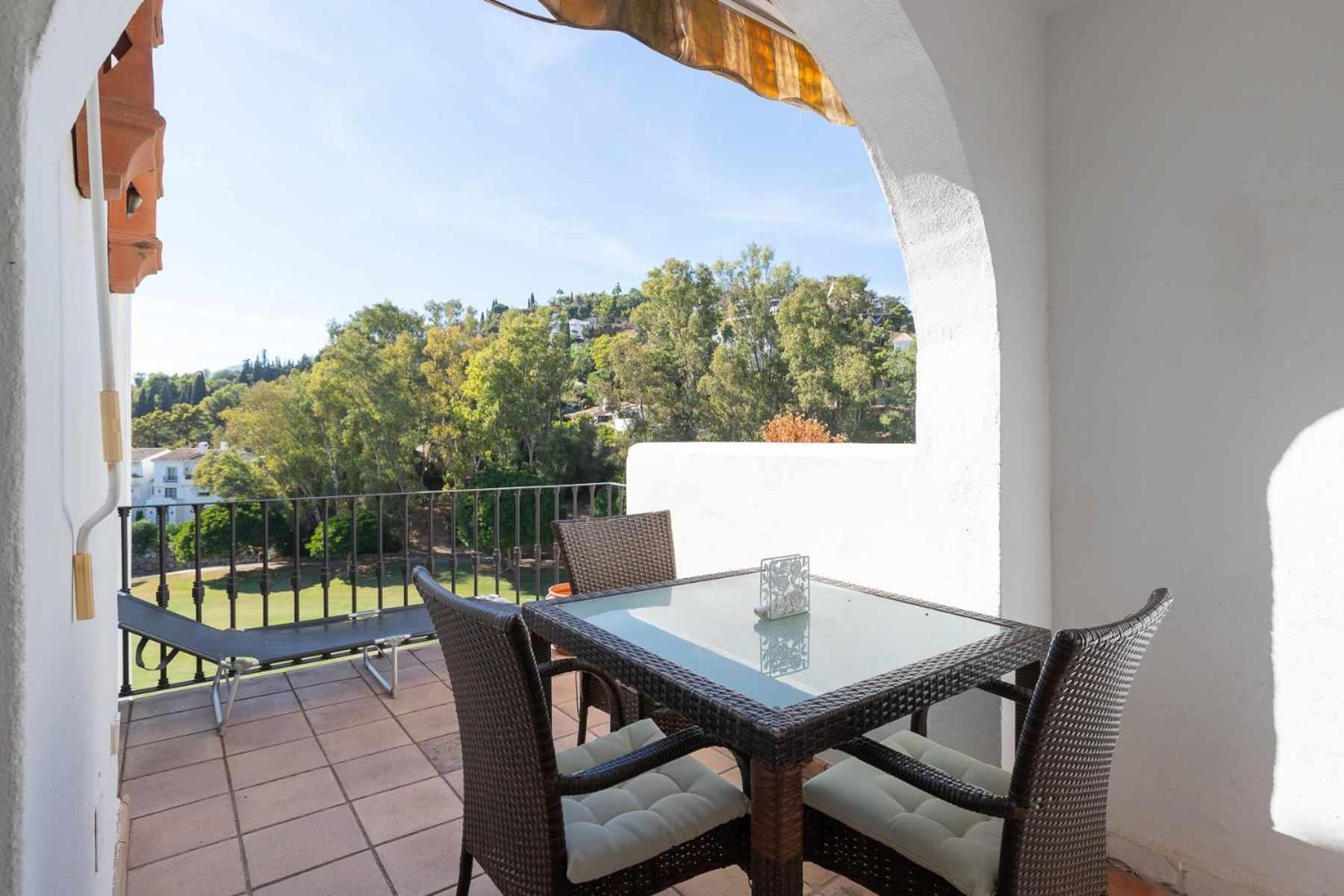 Apartment Golf Duplex Con Piscina En La Quinta Golf Marbella Malaga