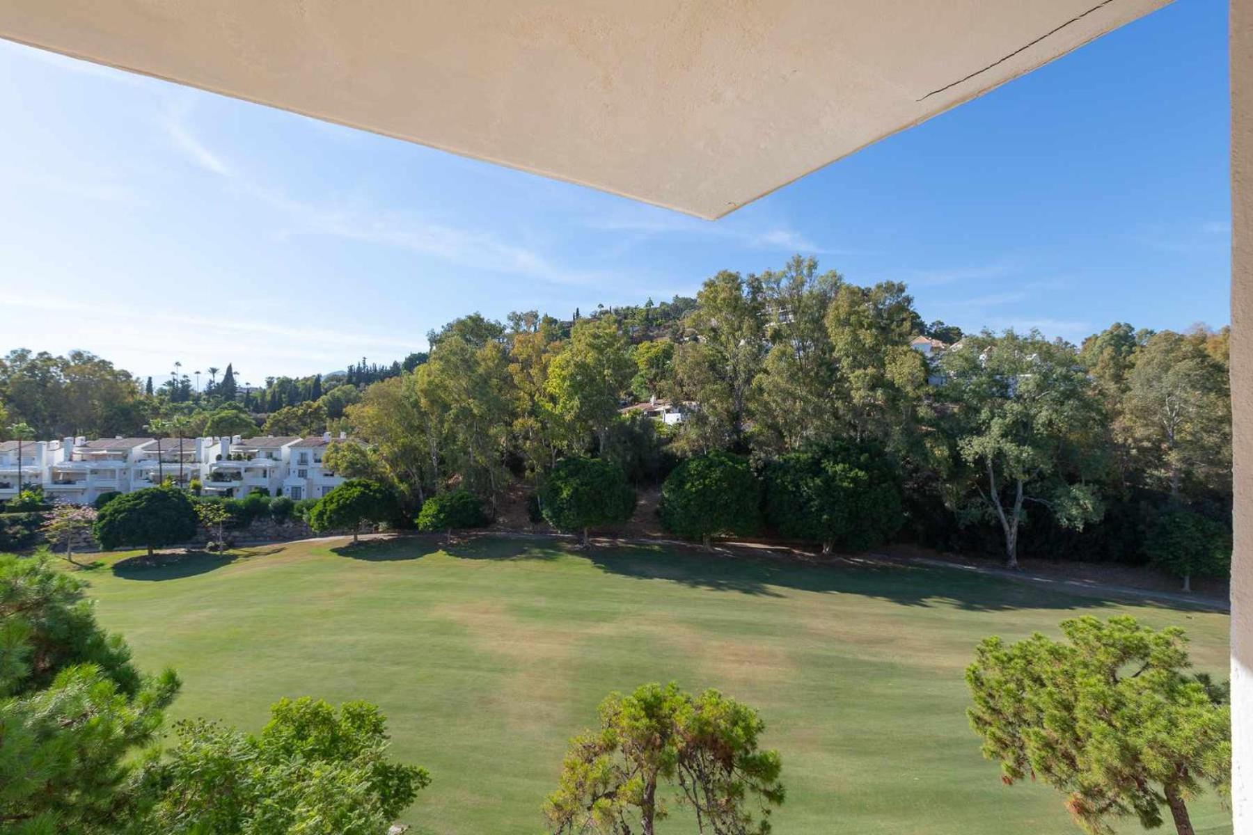 Apartment Golf Duplex Con Piscina En La Quinta Golf Marbella *
