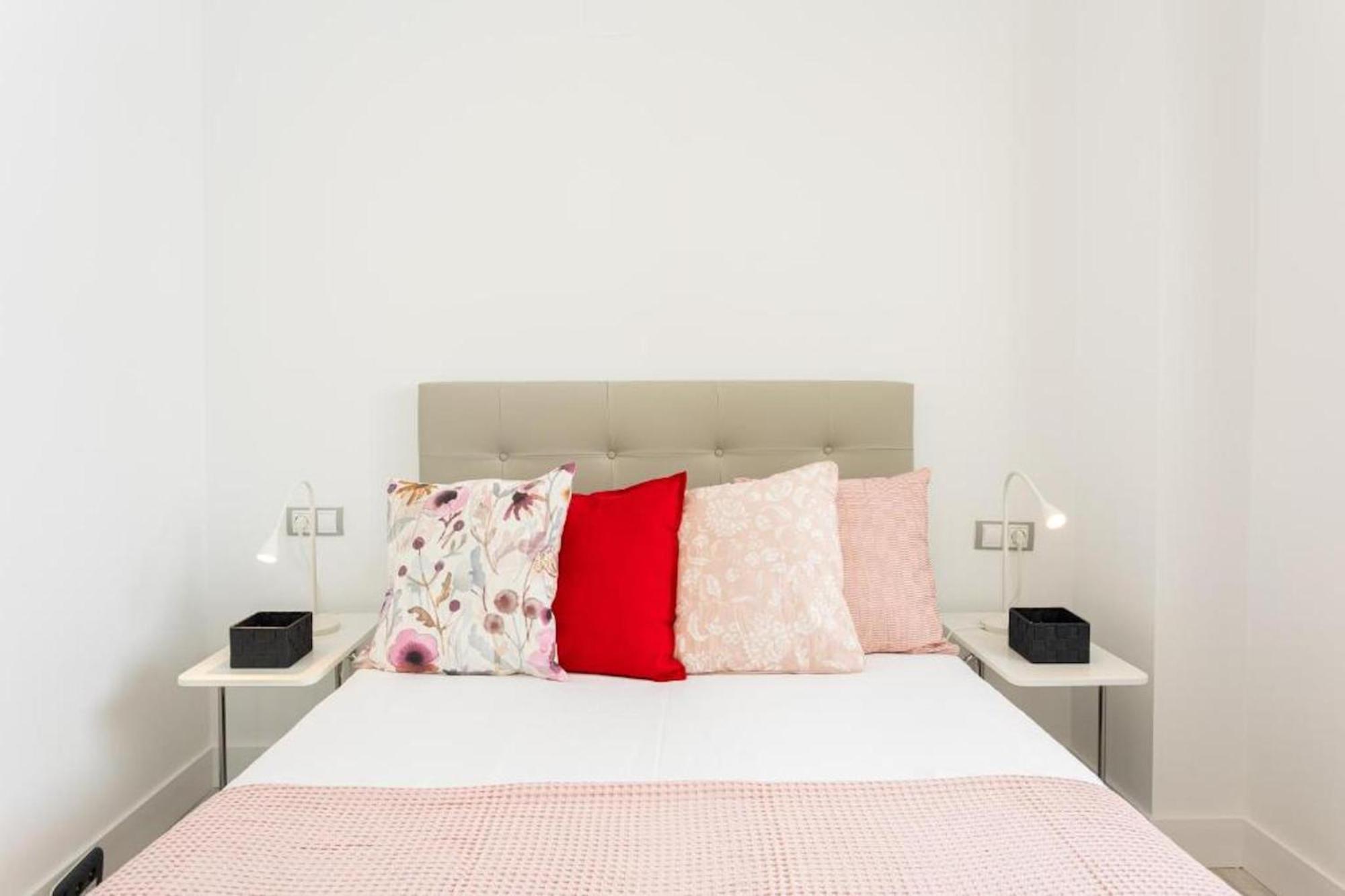 Apartamento Holidays2malaga Picasso Area *