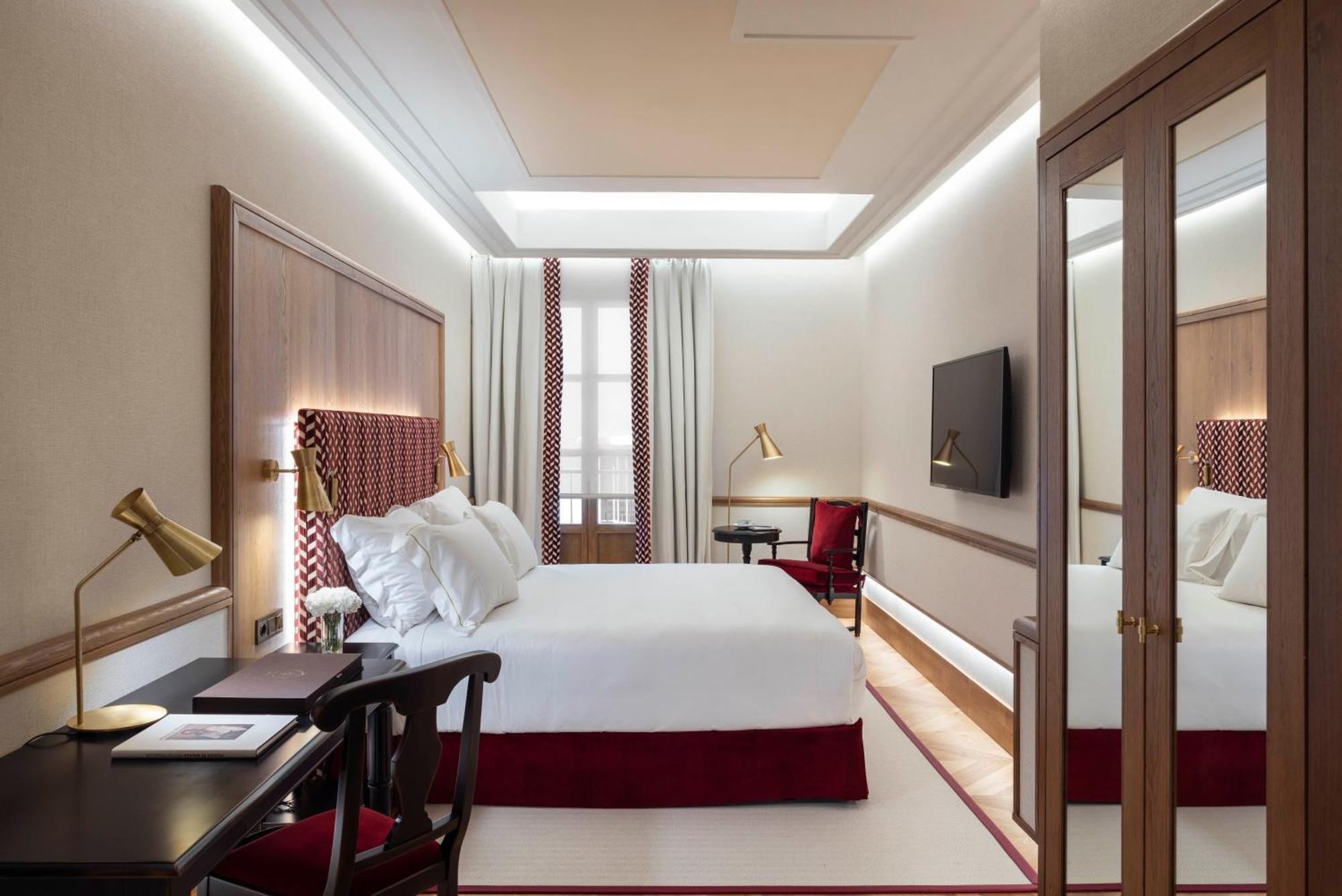 Hotel Palacio Solecio, A Small Luxury Of The World 4*