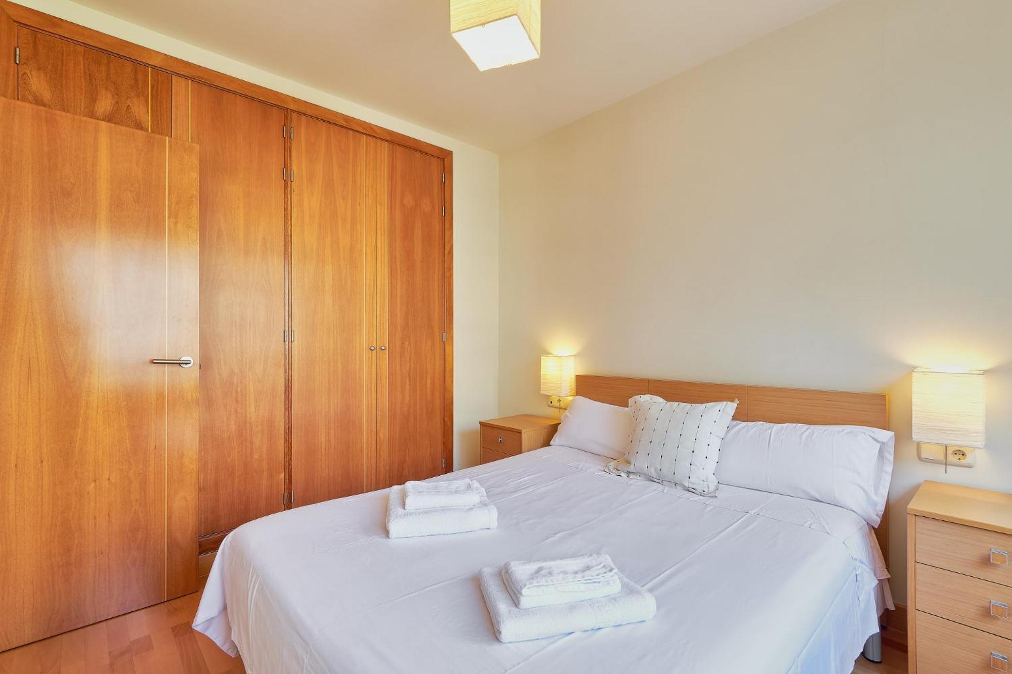 Metropolitan Apartment *