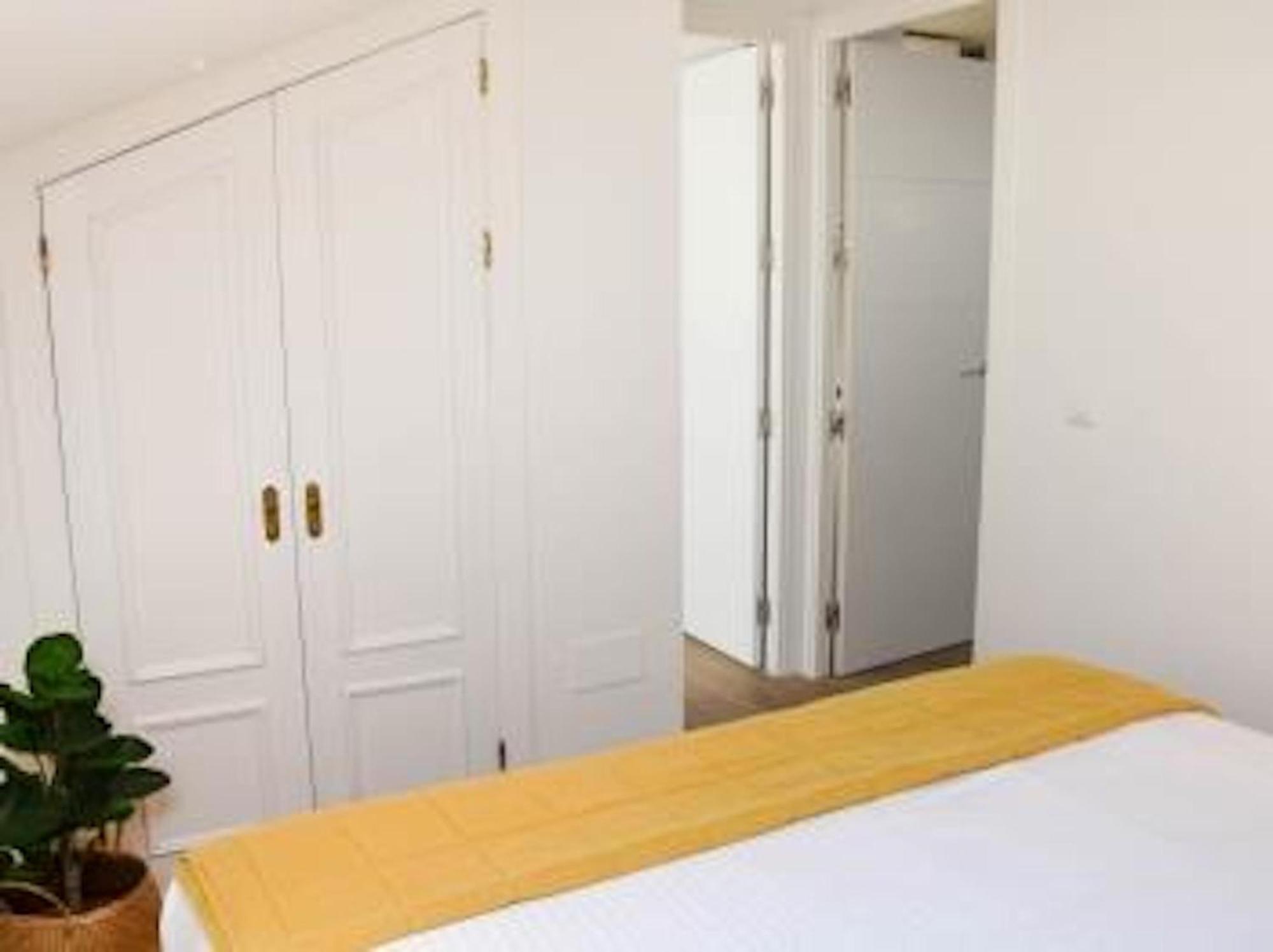 Holidays2malaga Picasso Area Apartment *