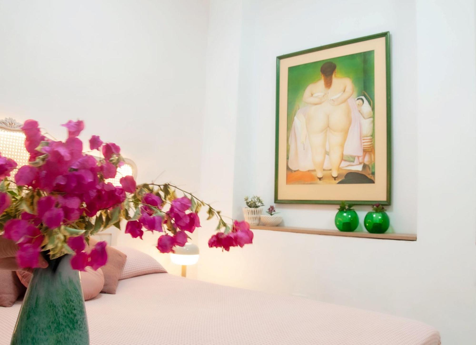 Dreams Oldtown Free Parking By Easytrip * Malaga