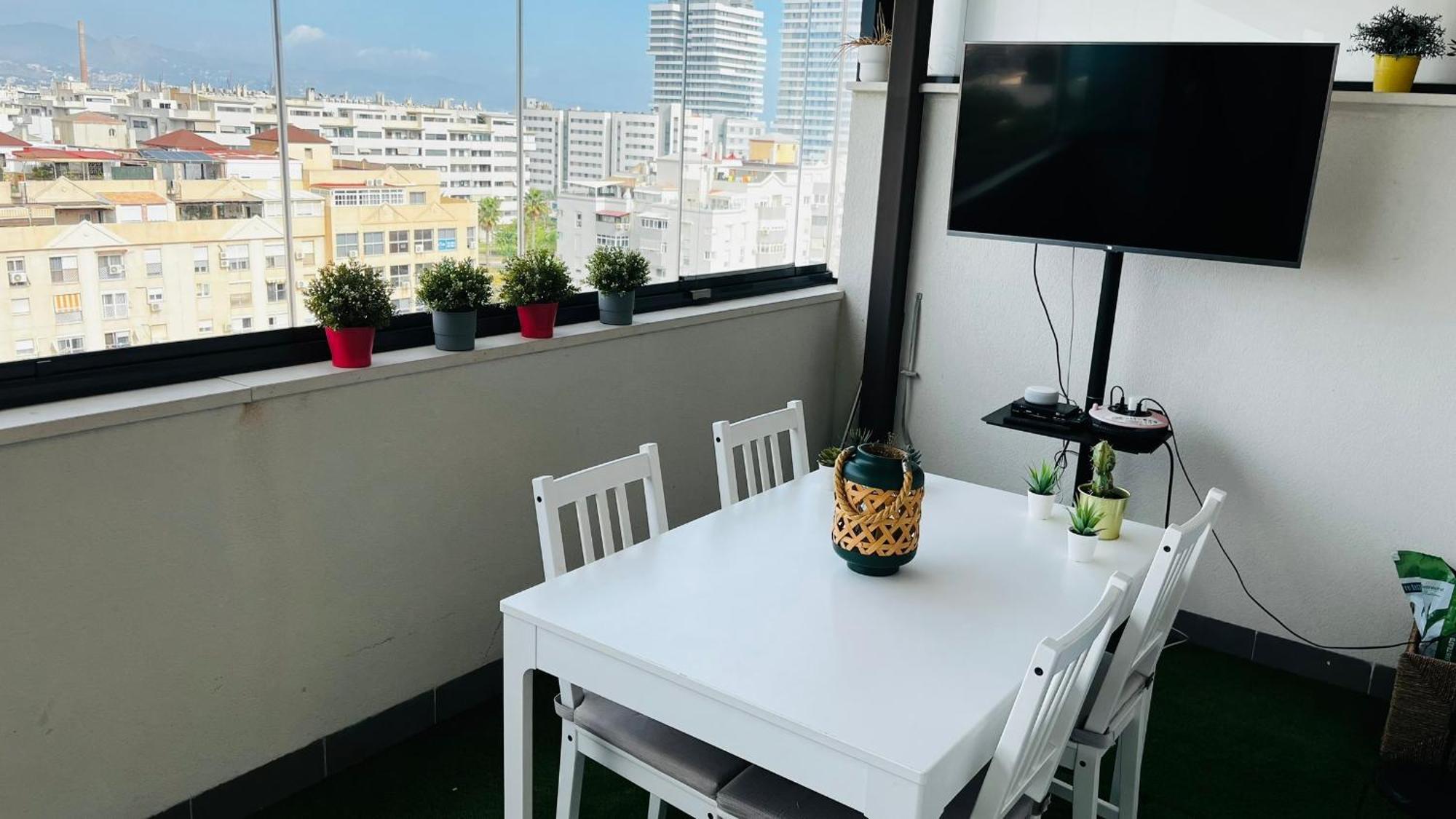Apartamento ático Con Piscina Y Vistas Al Mar Parque Litoral
