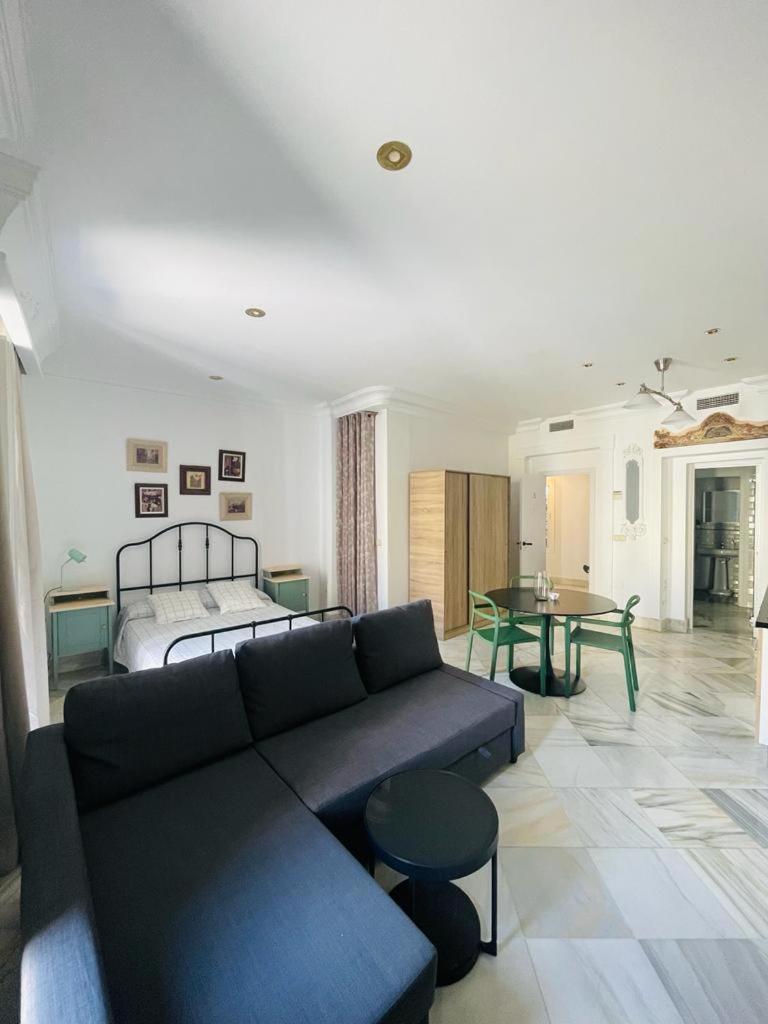 Casa Cervantes Pensión