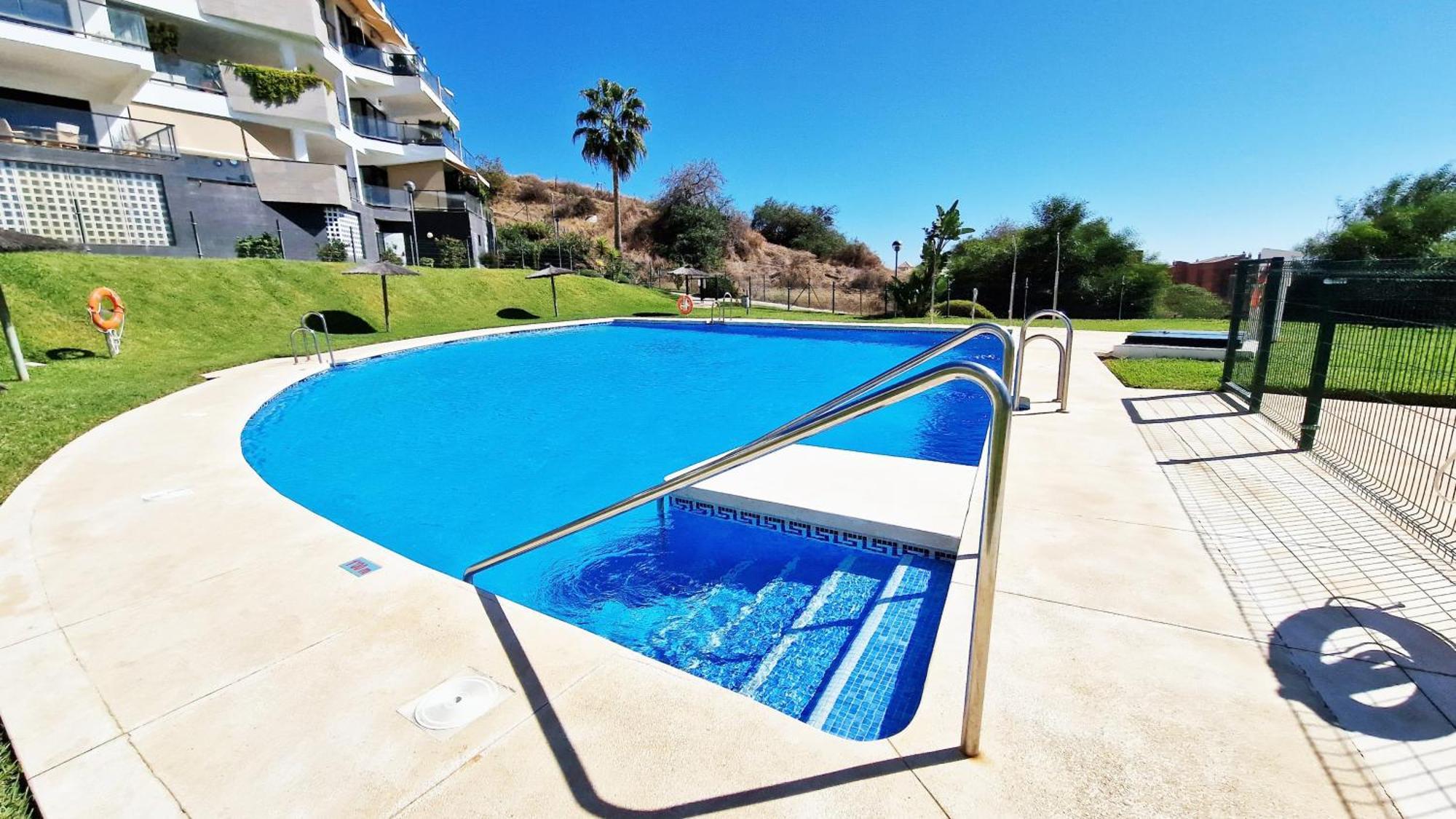 Apartamento Aa Guest - Poetas Eco In Marbella With Swimming Pool