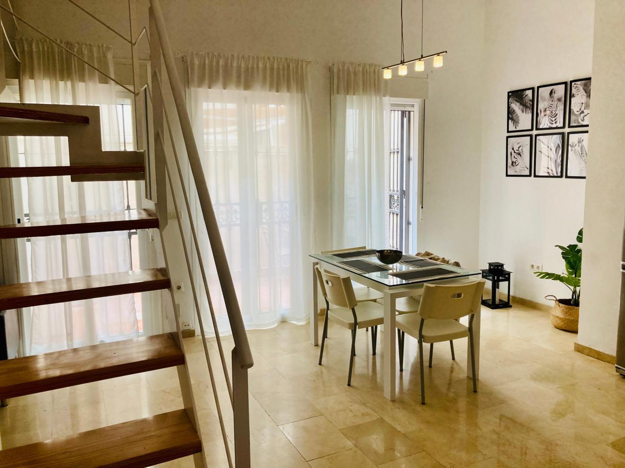 Apartment Refino 11 *