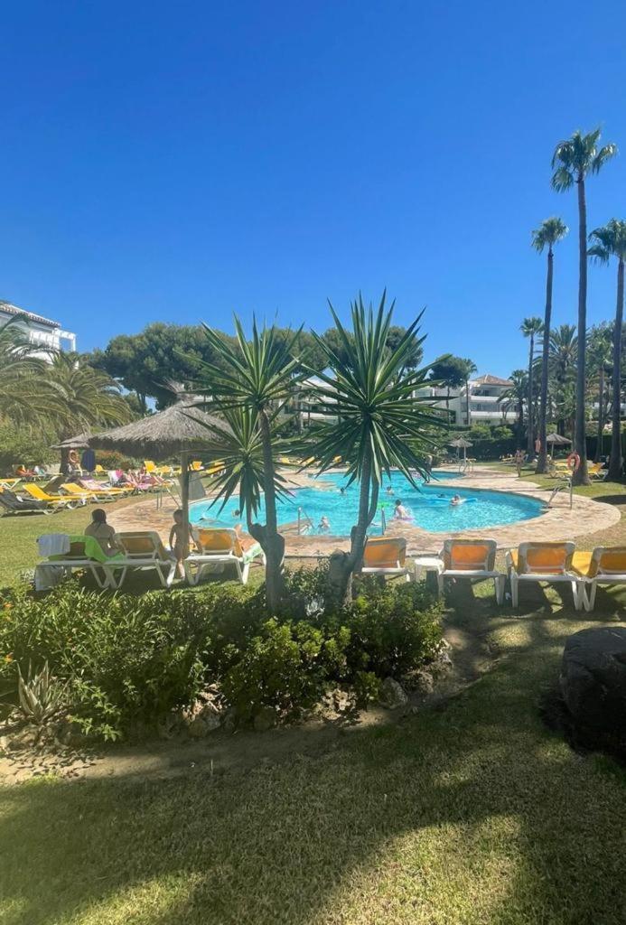 Apartamento Precioso Estudio En Zona Residencial Miraflores Málaga