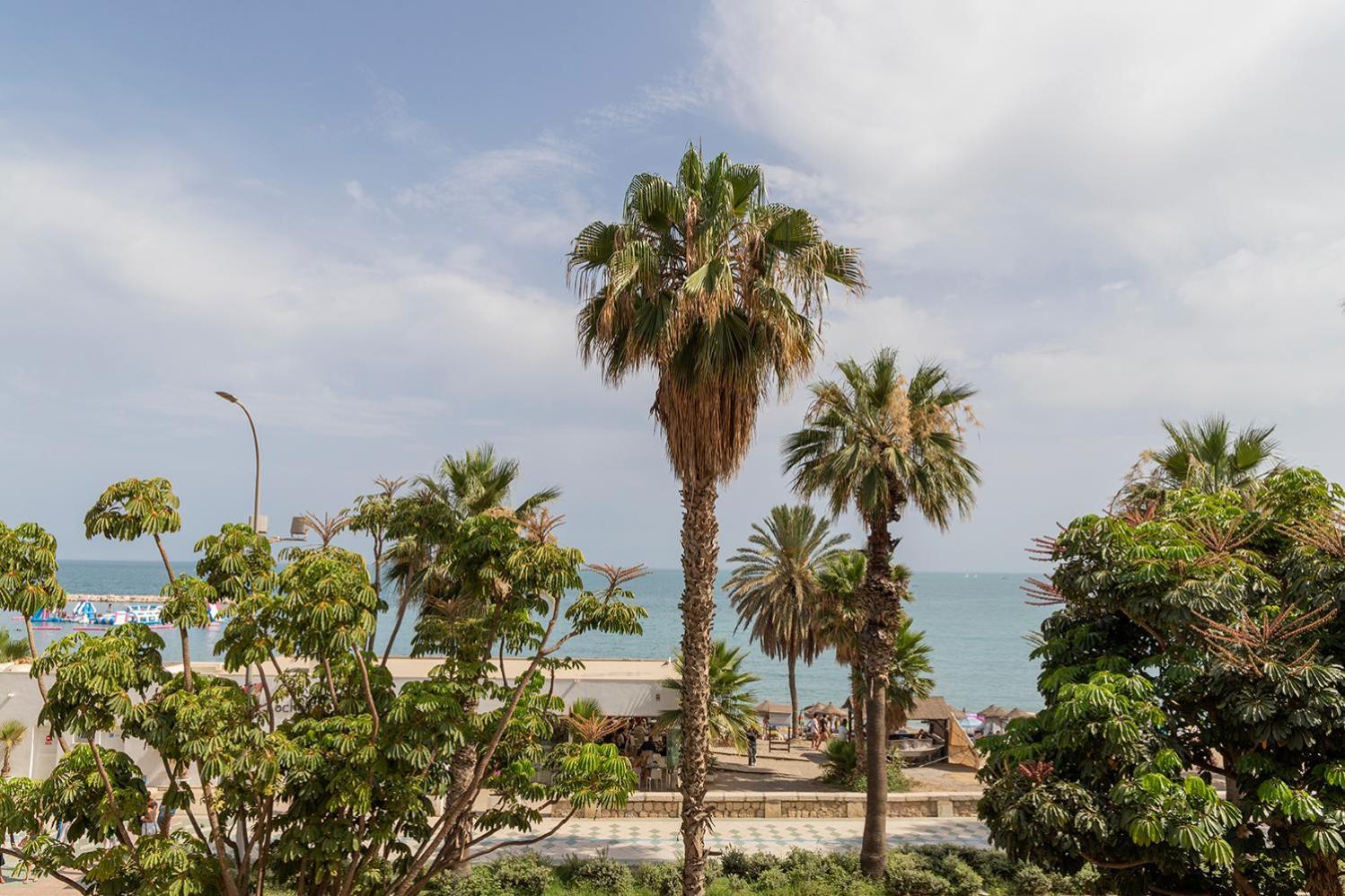 Apartment Primera Linea De Playa - Málaga