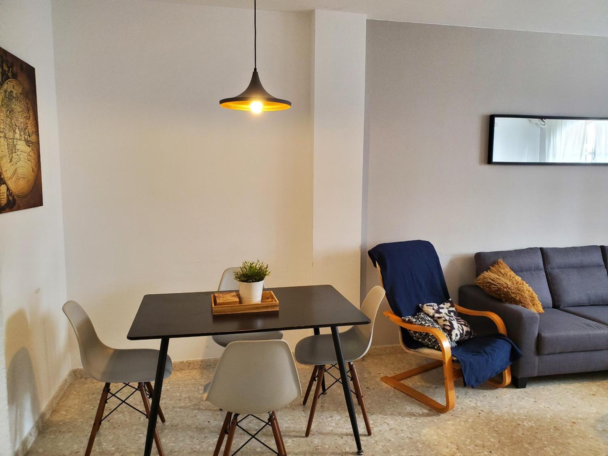 Apartamento Con Parking Gratis En El Centro De Appartement Málaga