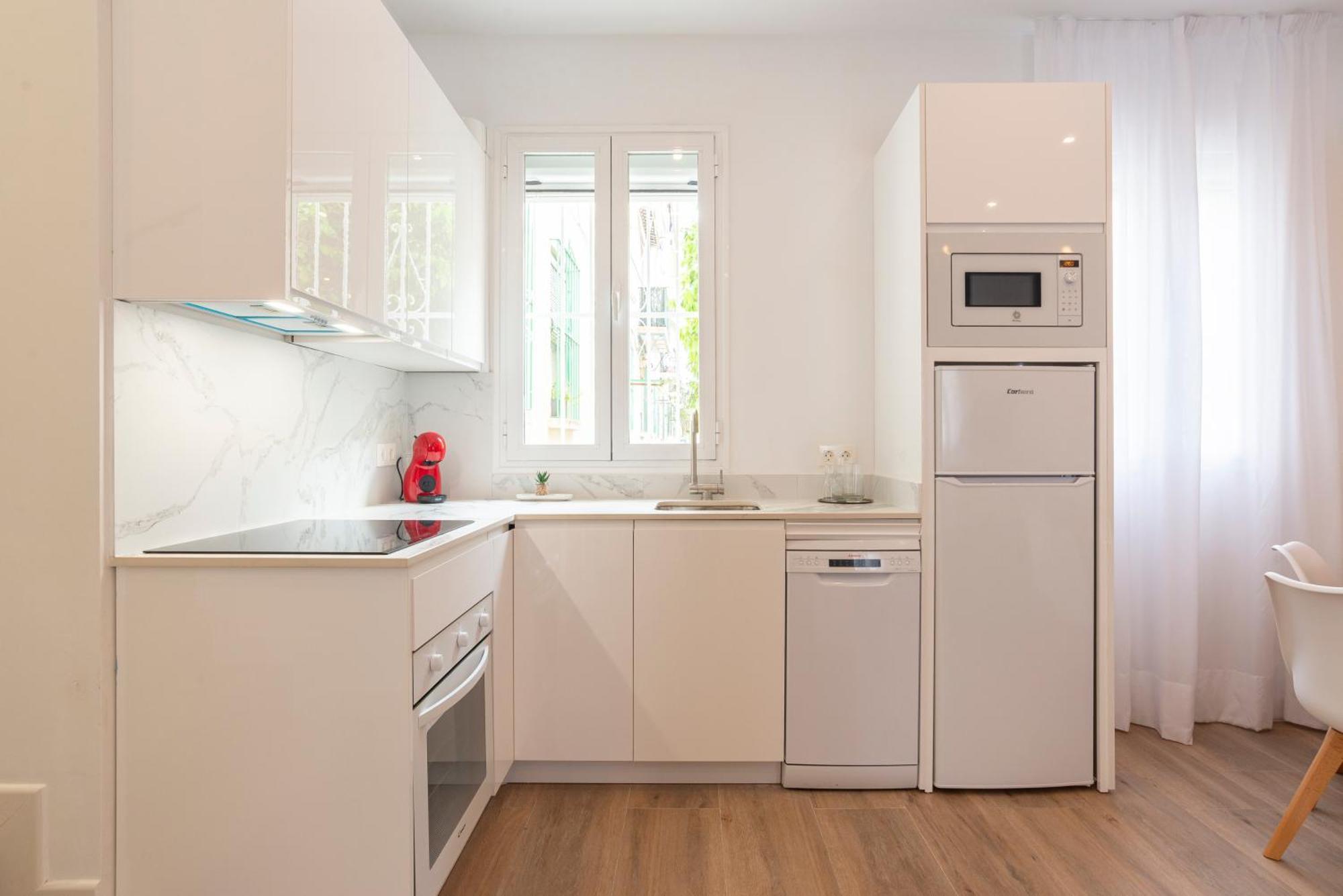 Capitan Huelin & Centric By Ele Apartment *