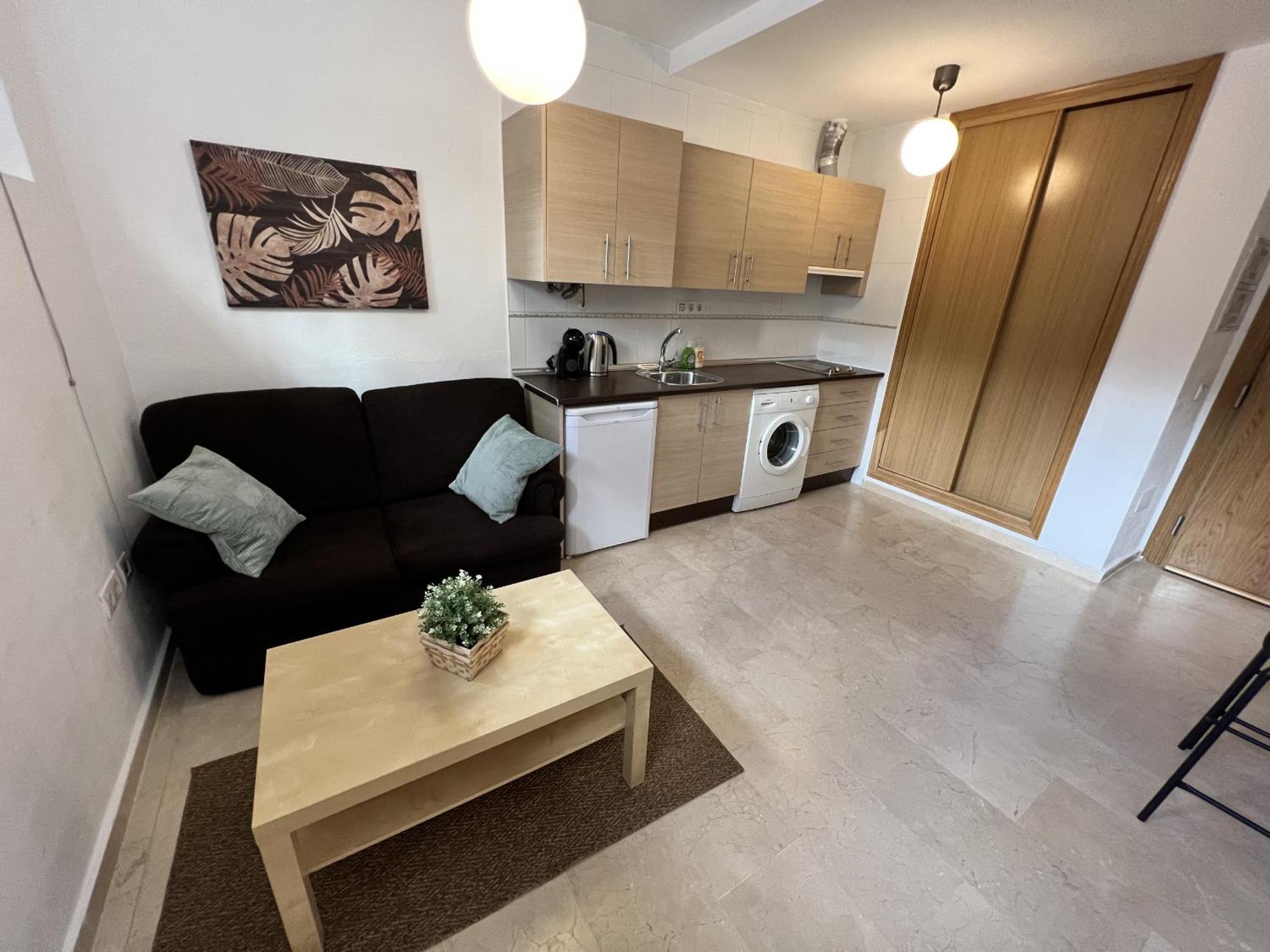 Apartment Cozy In Pasaje Olletas Malaga