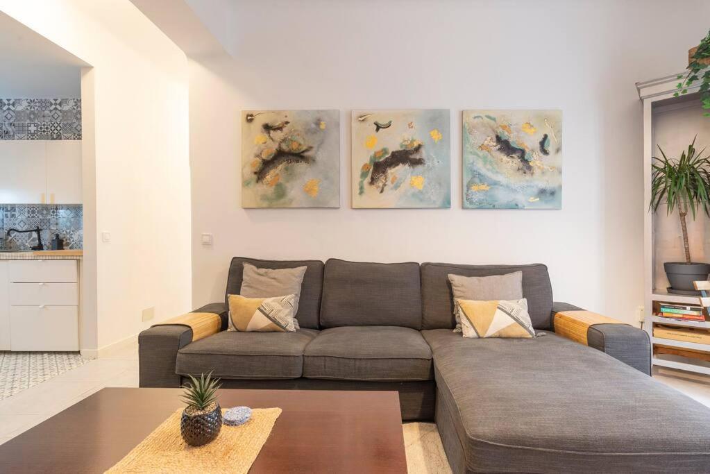 3 Bedroom Flat In Historic Centre * Malaga