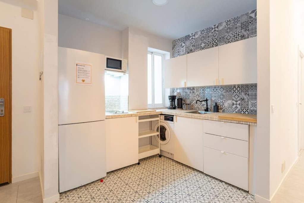Apartment 3 Bedroom Flat In Historic Centre