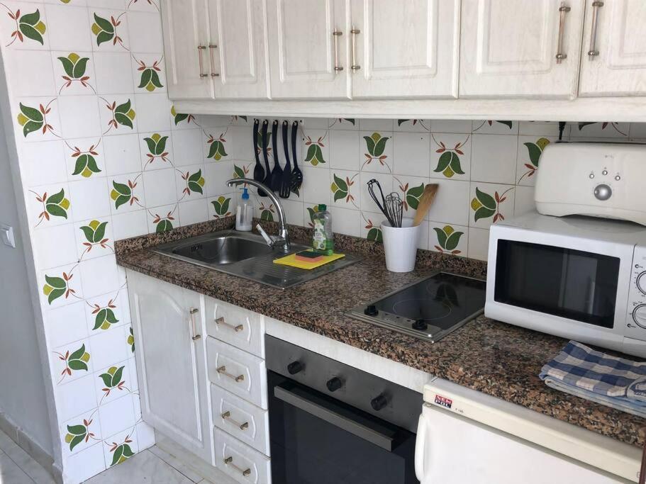 Apartment Beautiful On The Torrox-costa Boulevard! Malaga