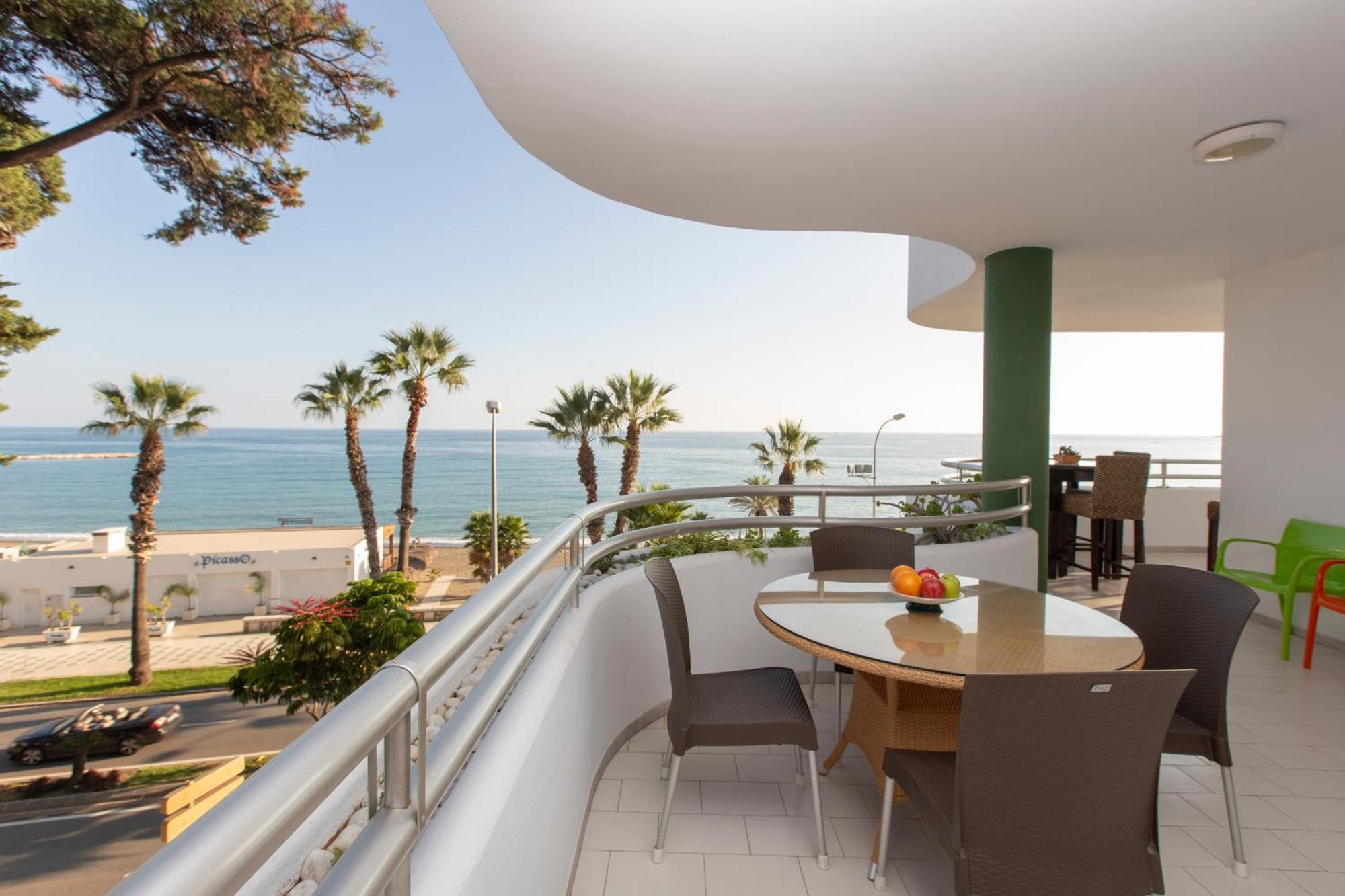 Venecia, De Lujo En 1º Línea De Playa + Parking Málaga