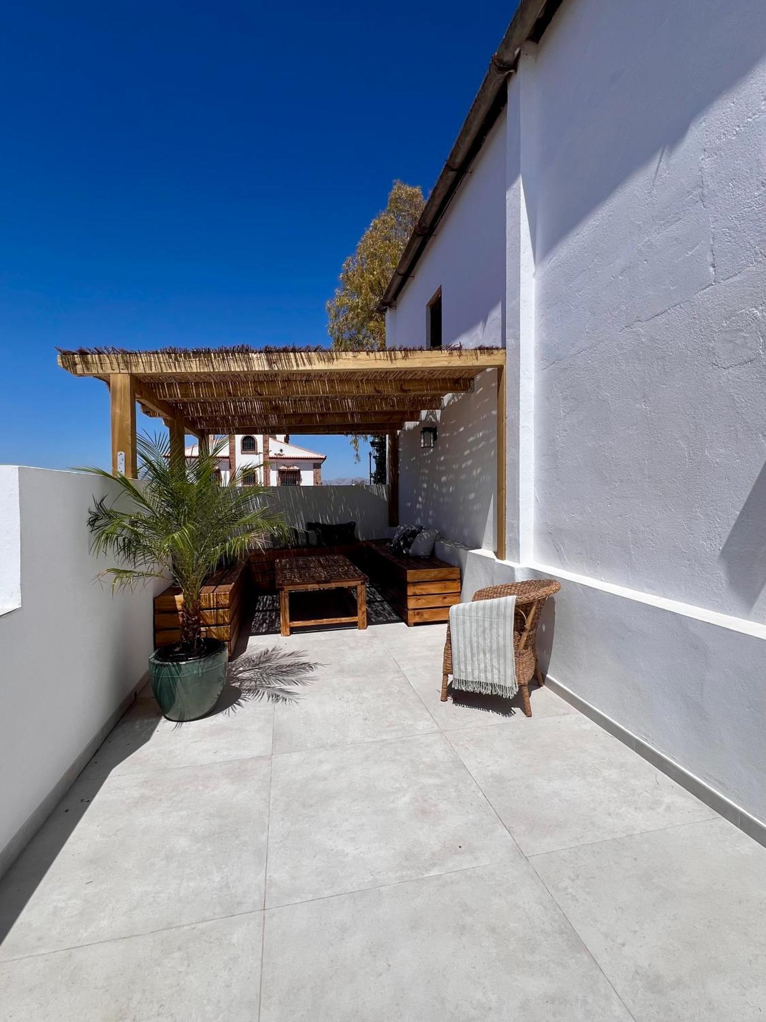 Renovated Cinema Town House In Comares Málaga