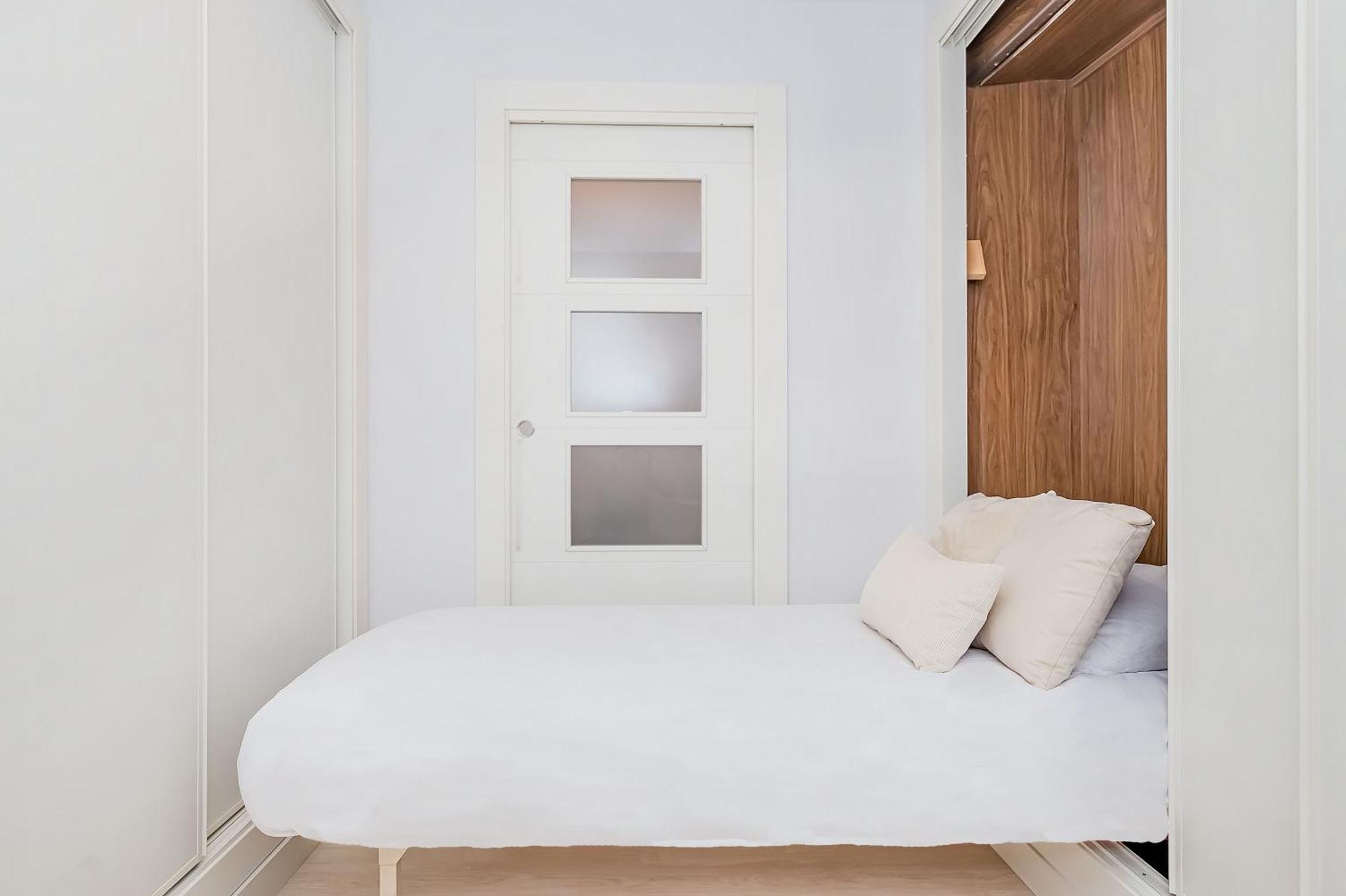 Apartment Bhost - The Special One *