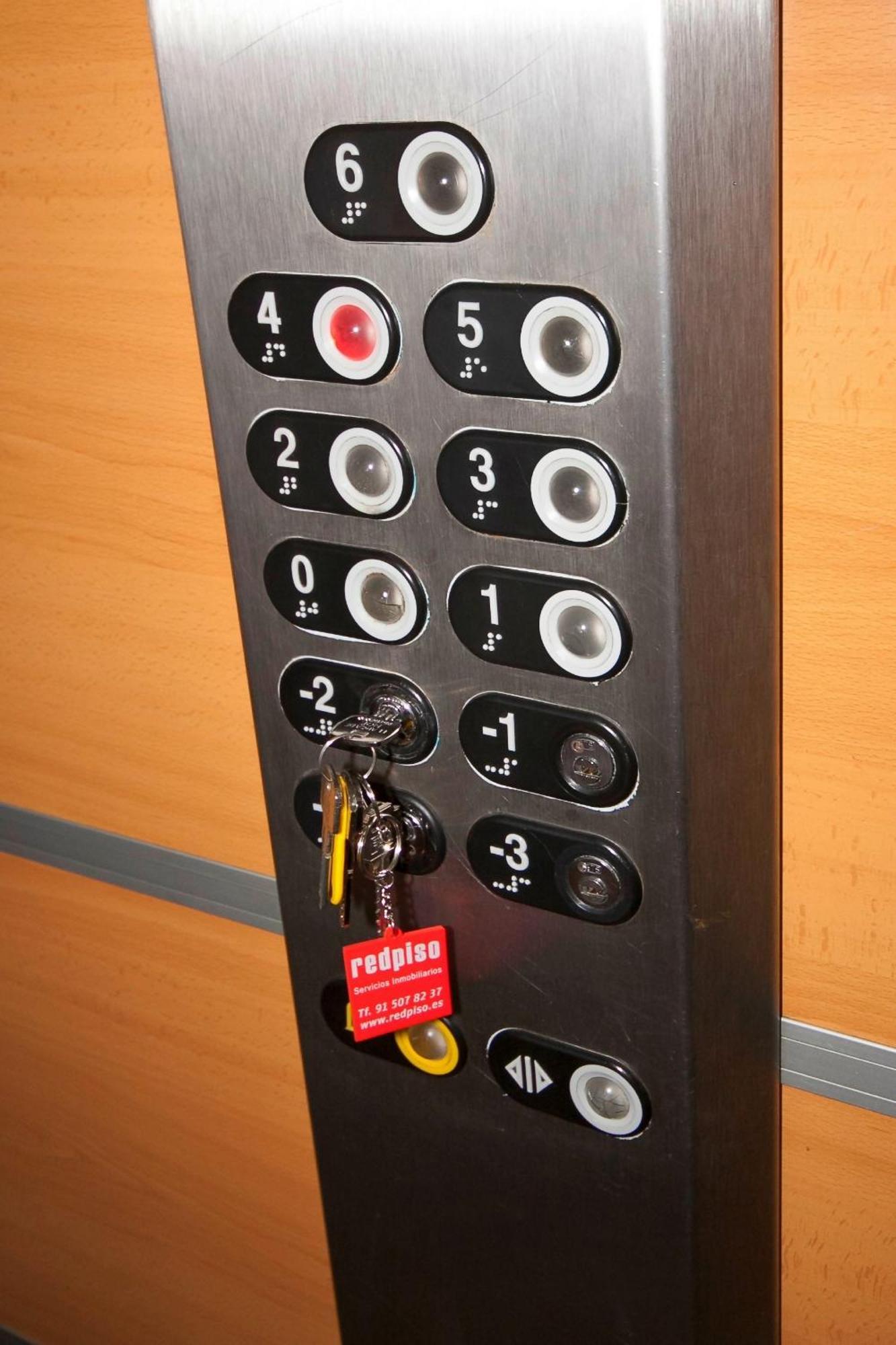 Apartment Ave Huelin 3rooms - Con Parking Y Ac