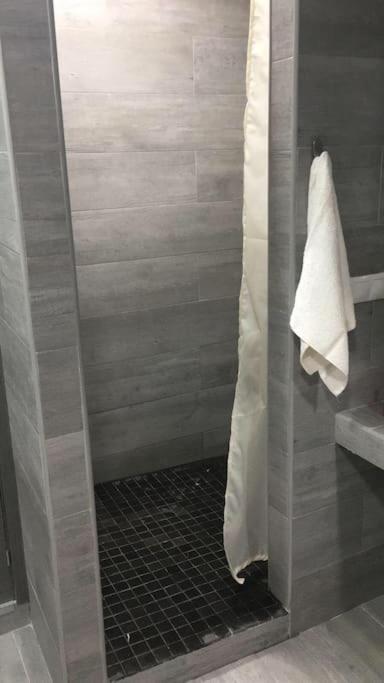 Apartment B, A 3 Minutos De La Estacion De Bus Y Tren Malaga