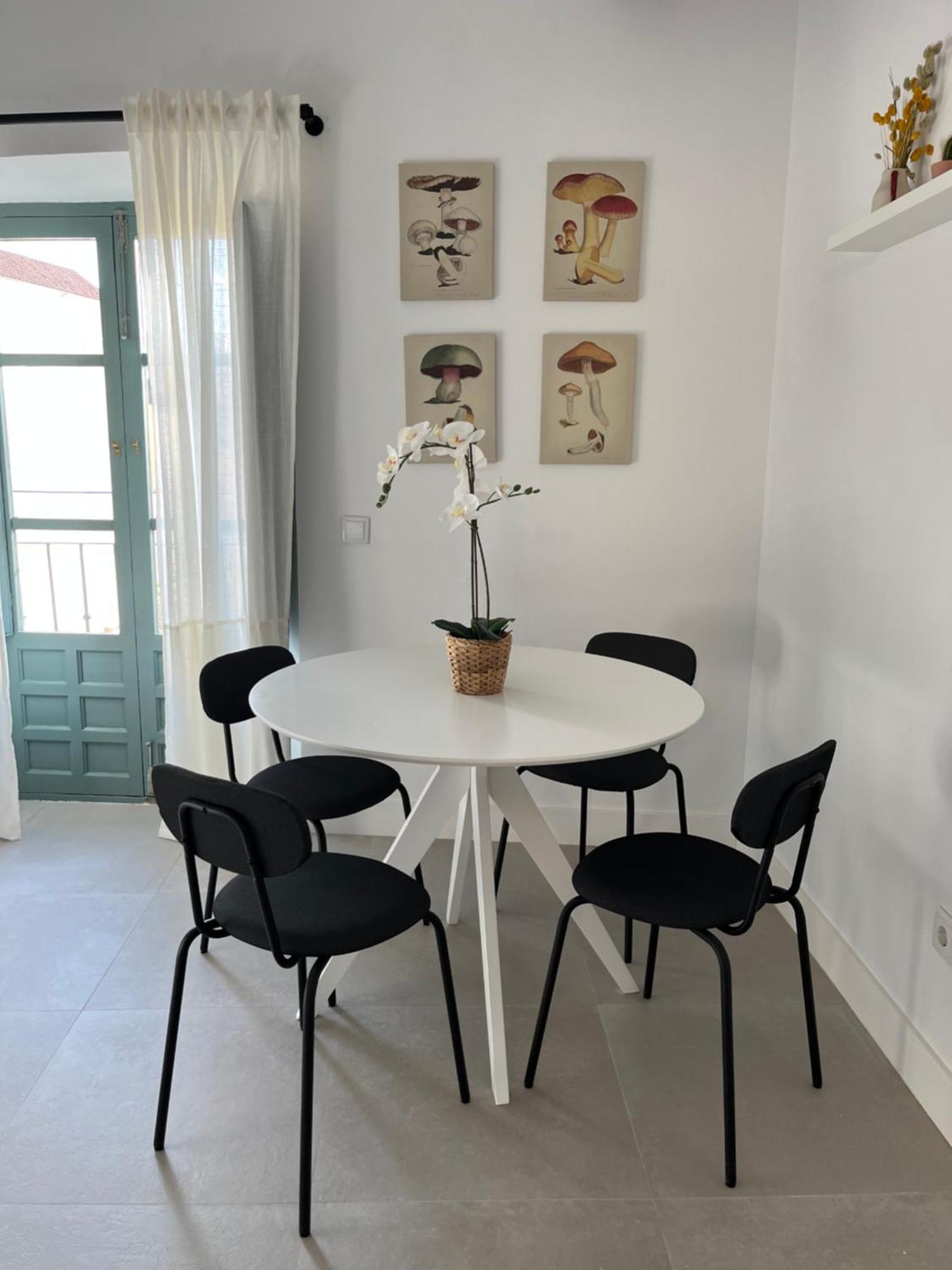 The Sunnydise Luxury Duplex In The Center