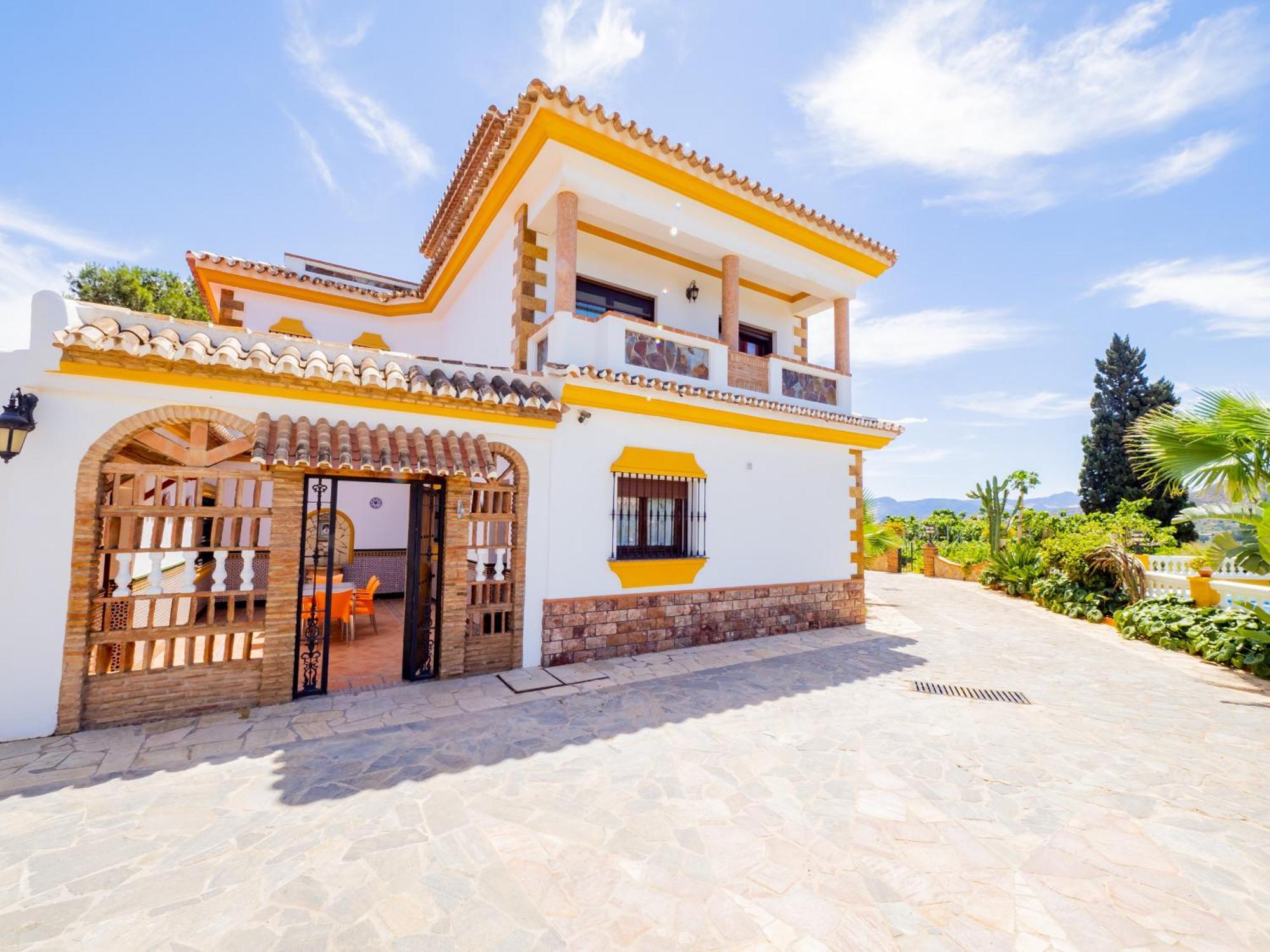 Villa Cubo's Fina