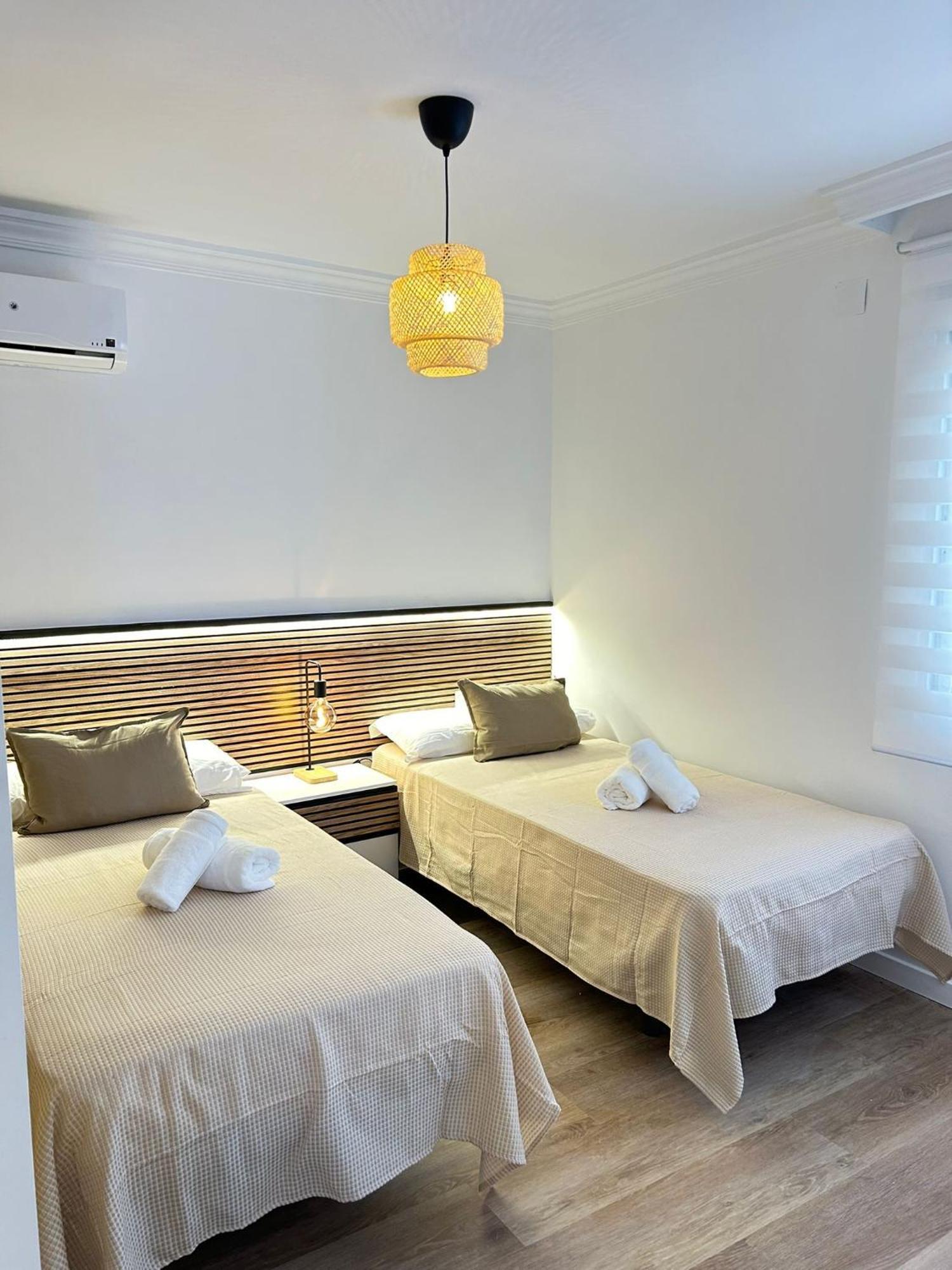 Calu Homes A 10 Minutos De Estacion De Tren Apartment Malaga