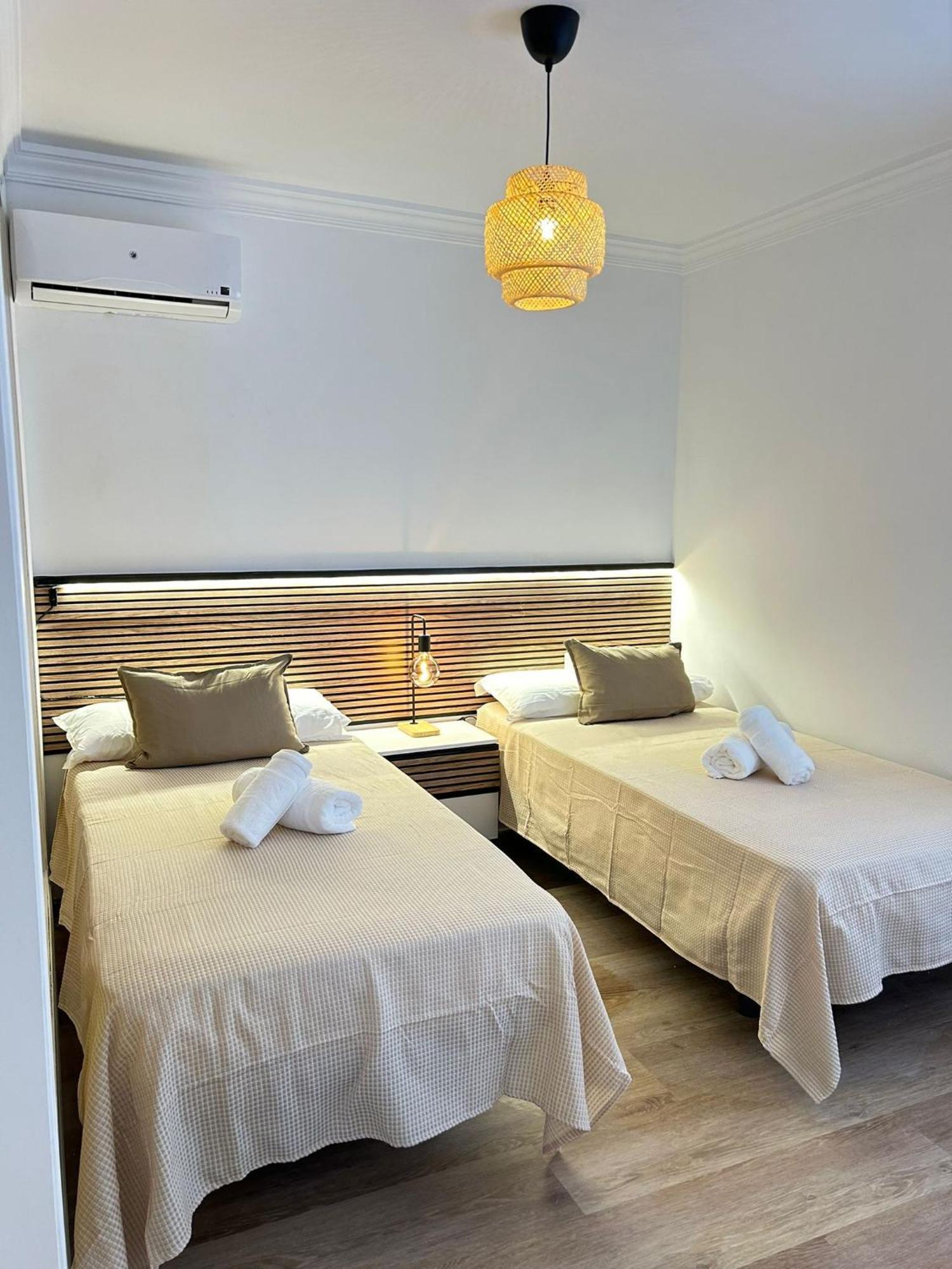 Calu Homes A 10 Minutos De Estacion De Tren Apartment Malaga