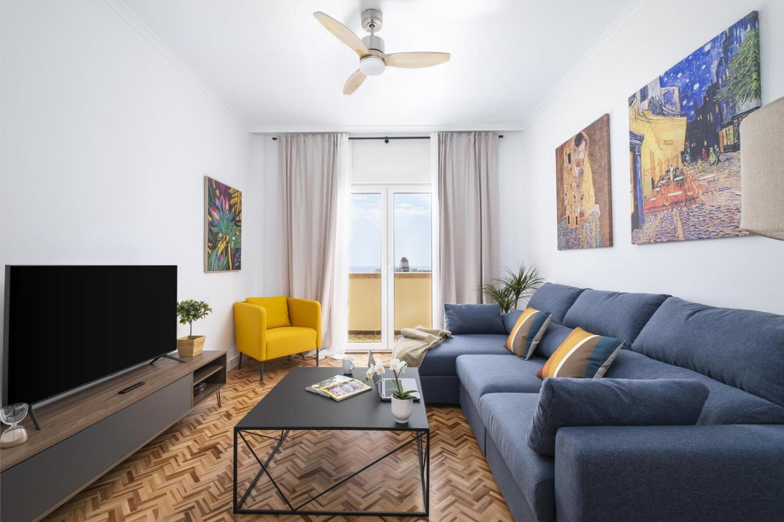Apartment Jardines Del Puerto With View Malaga