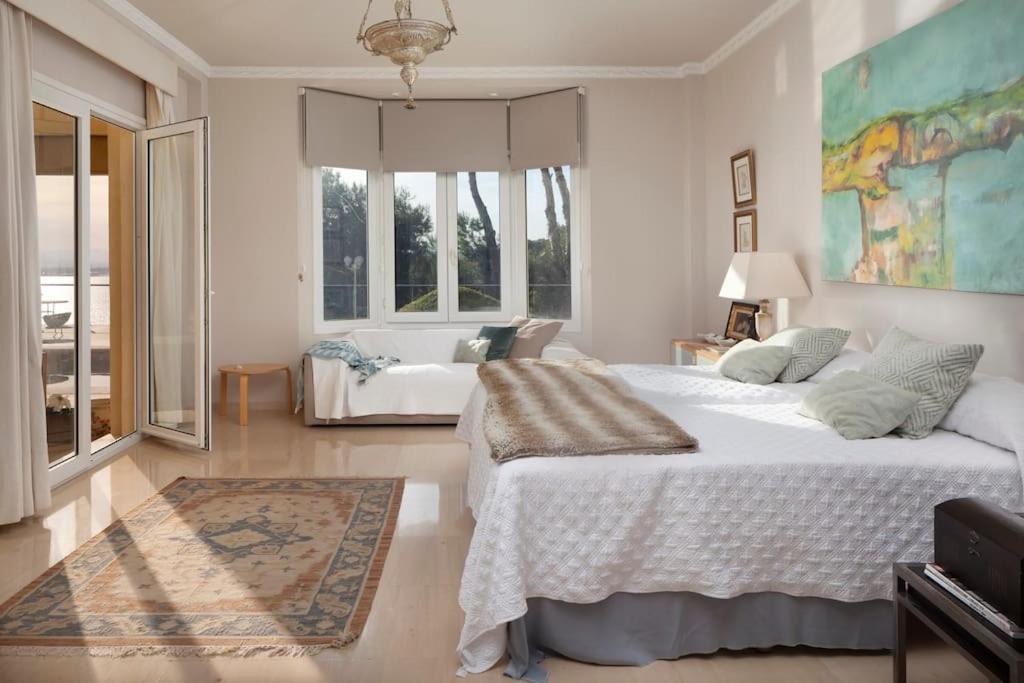 Apartment Luxury With Sea Views & Terrace By Rems Malaga