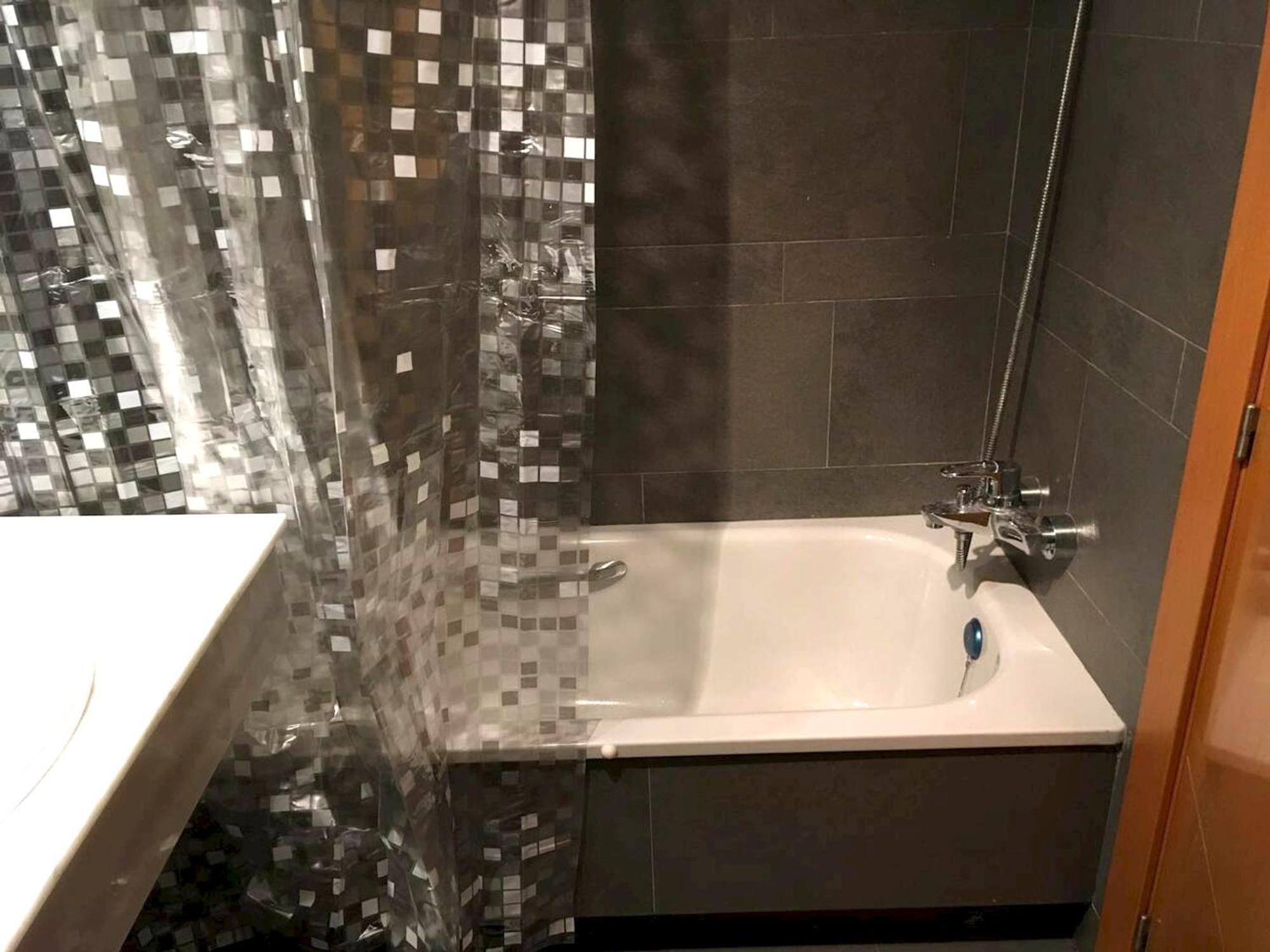 Appartement Comfortable In The Centre Of 60 M² Parking