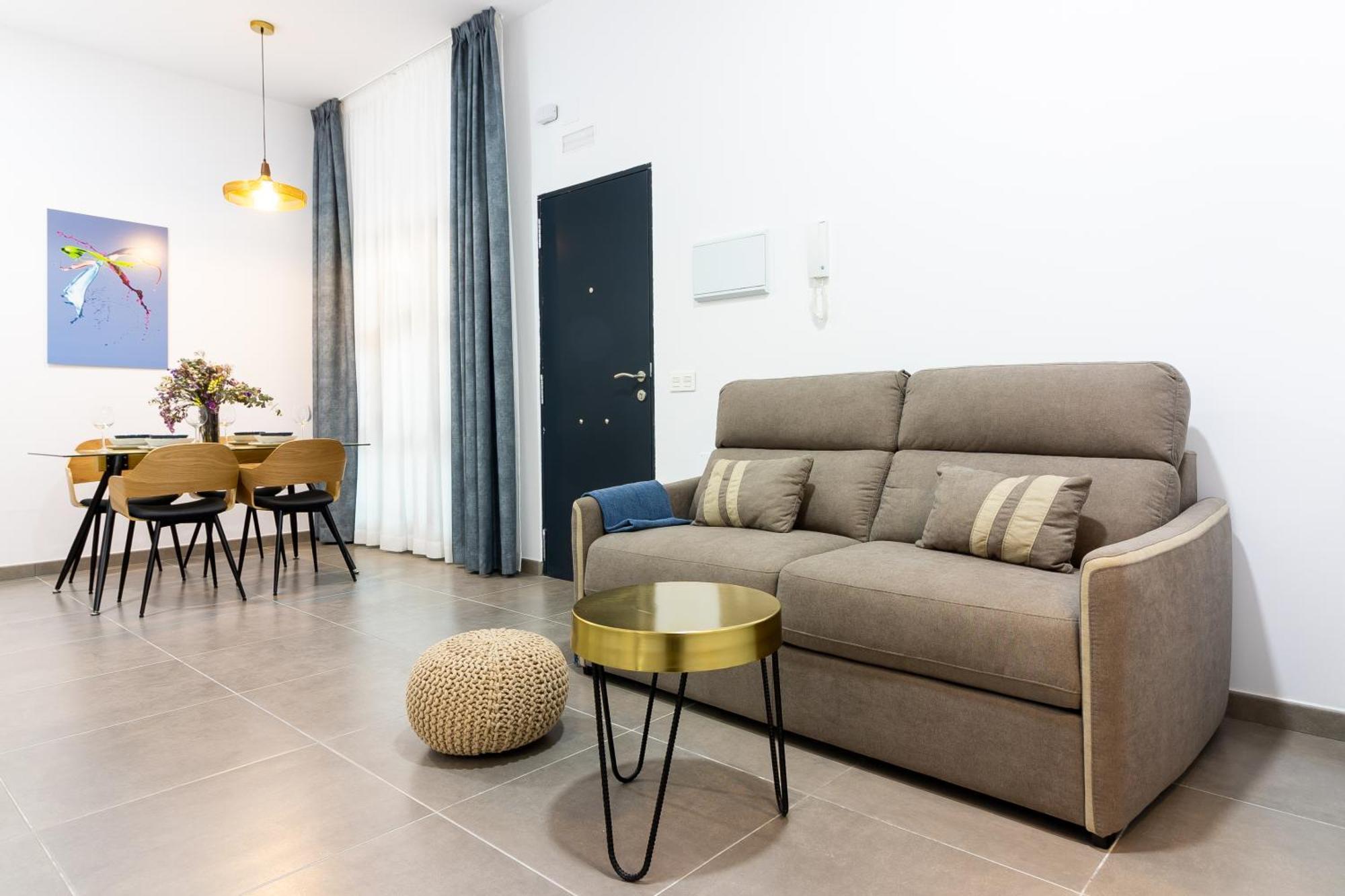 Center Flat Mariblanca 12 Sun & Terrace Boutique