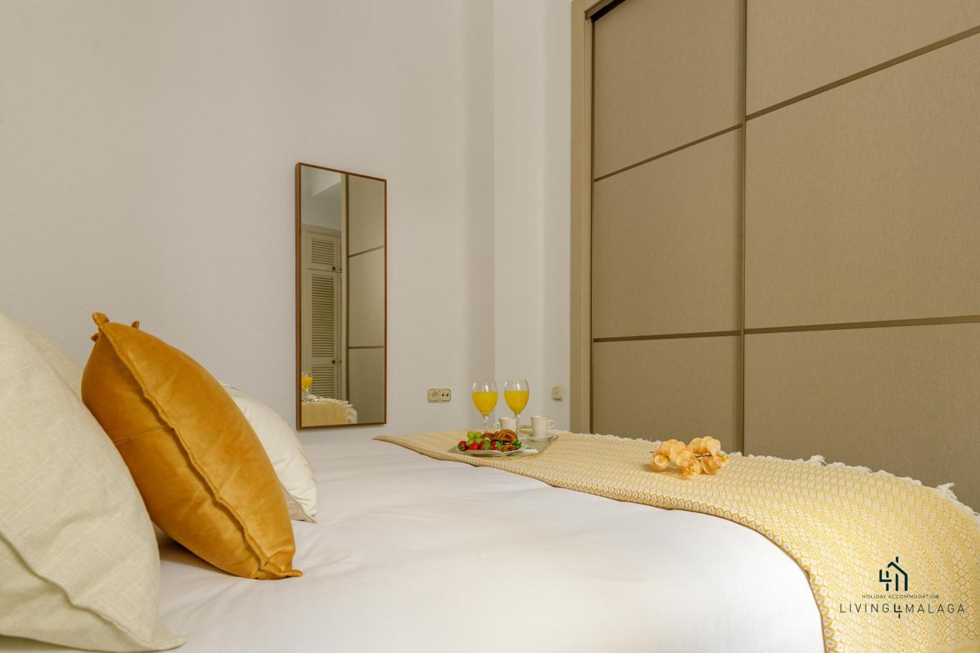 Living4malaga Amazonia Center Apartment *