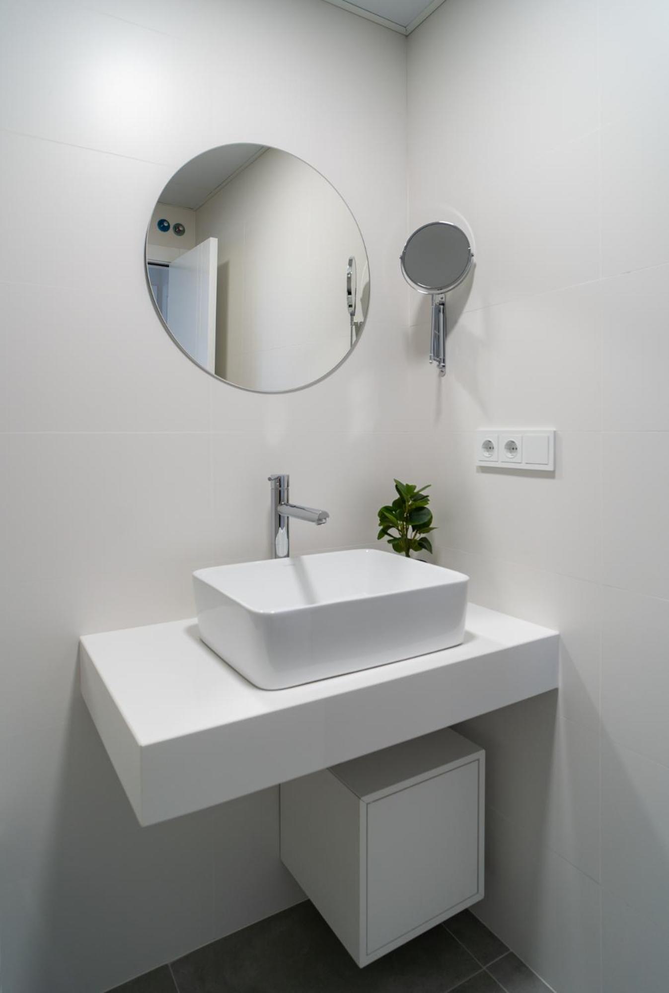 Aac - Con Luz Propia, Amplio Y Nuevo! Apartamento Málaga