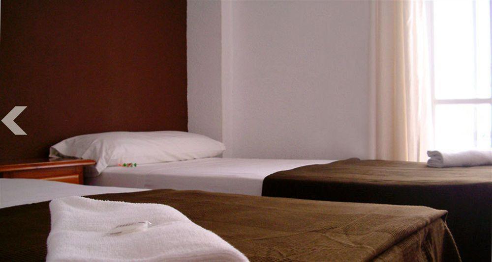 Residencia Universitaria San Jose Apartment *