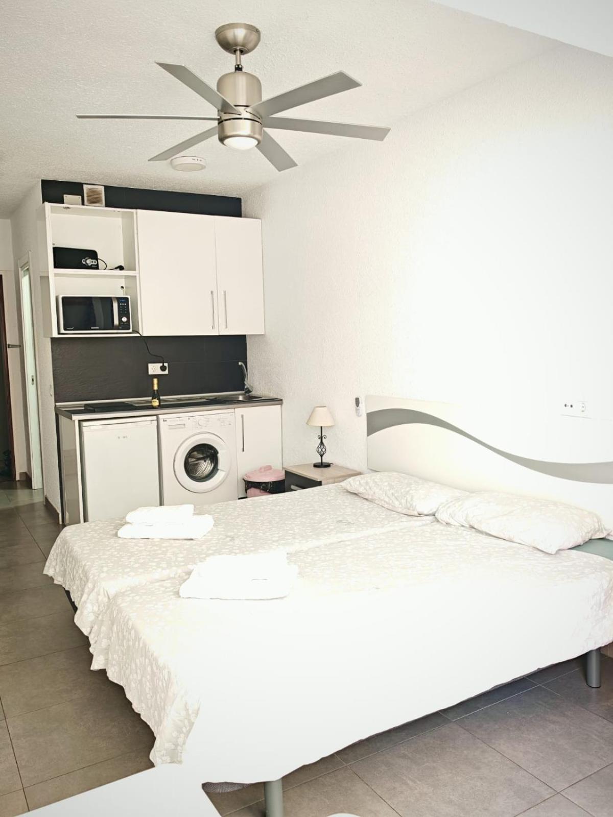 Apartment Port *