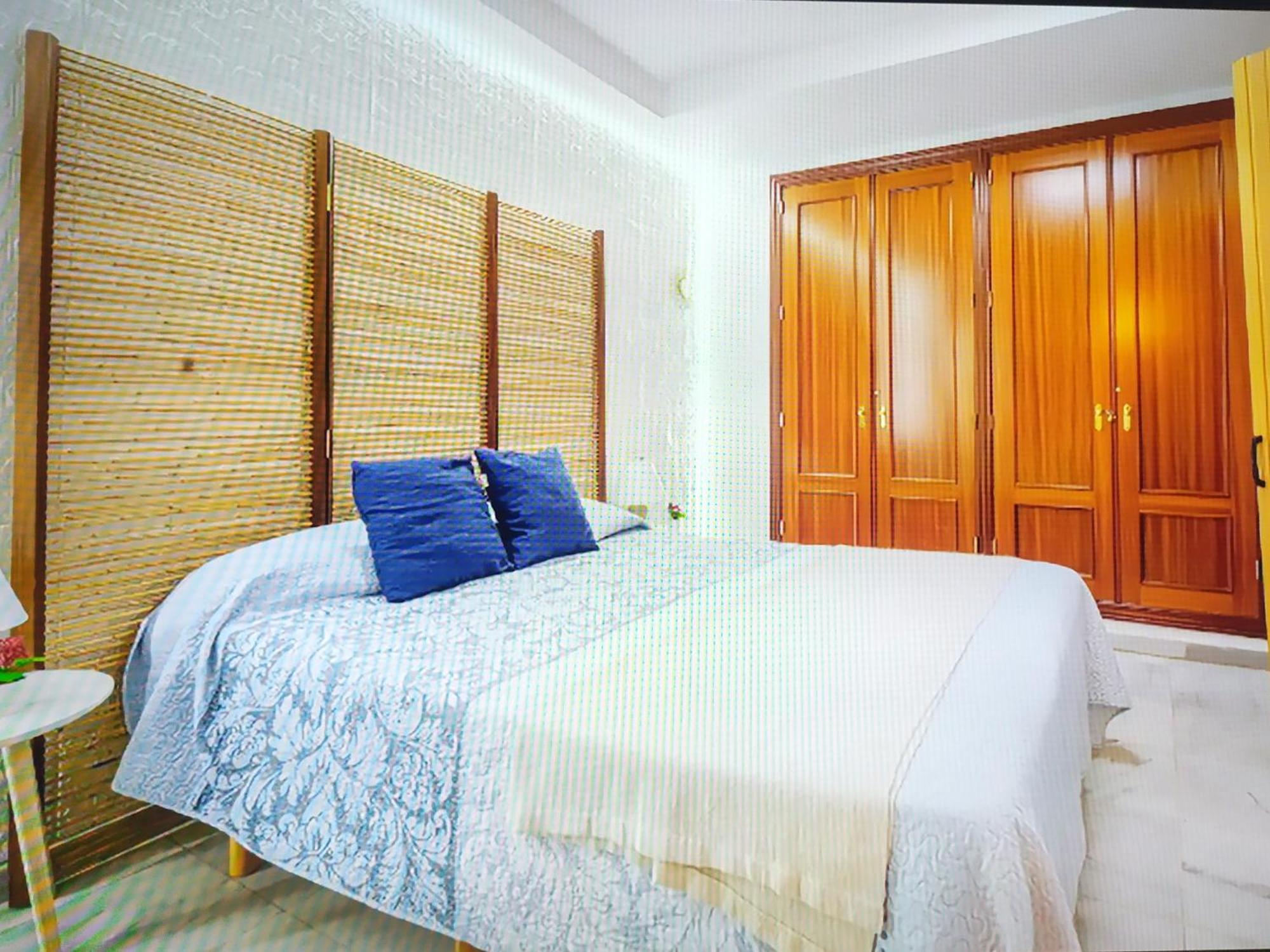 Apartment Malagueta Campos Eliseos Malaga