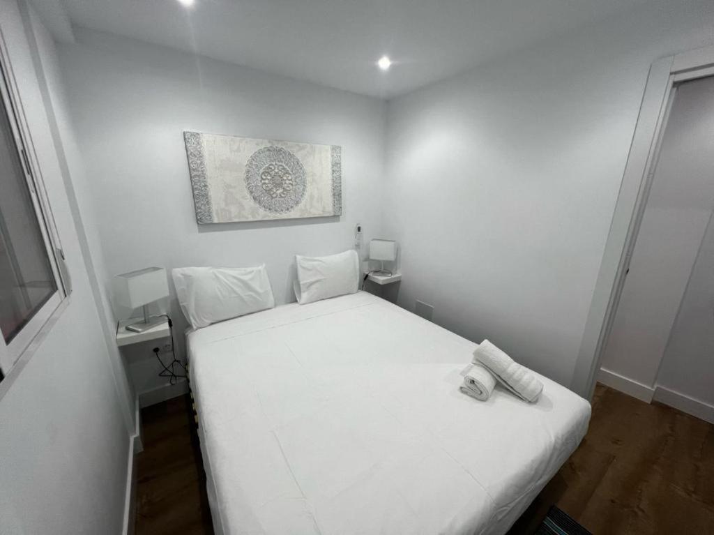 Premium Living Train Station Apartment