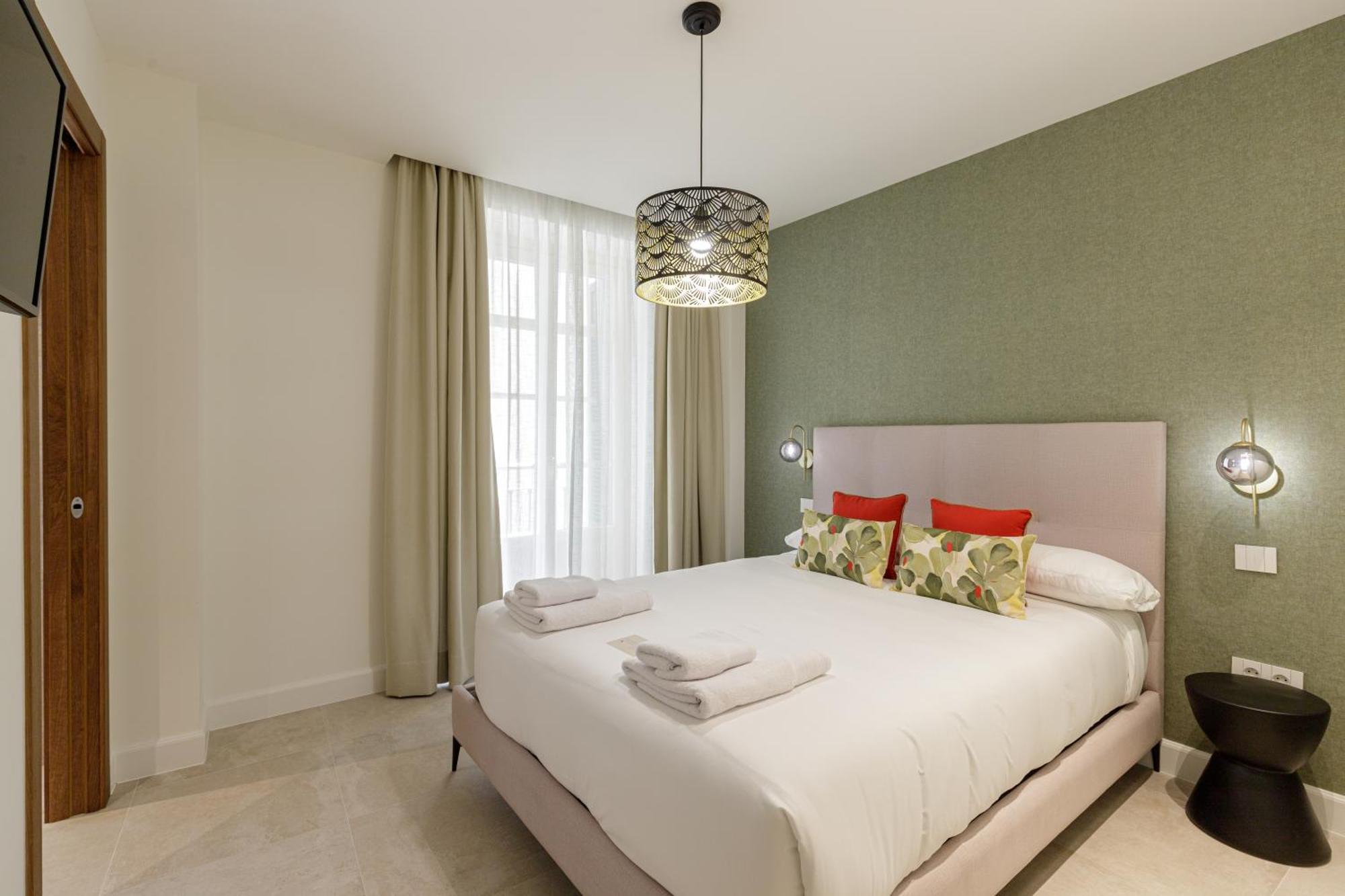 Apartment Plaza Del Siglo & Boutique By Caleta Homes