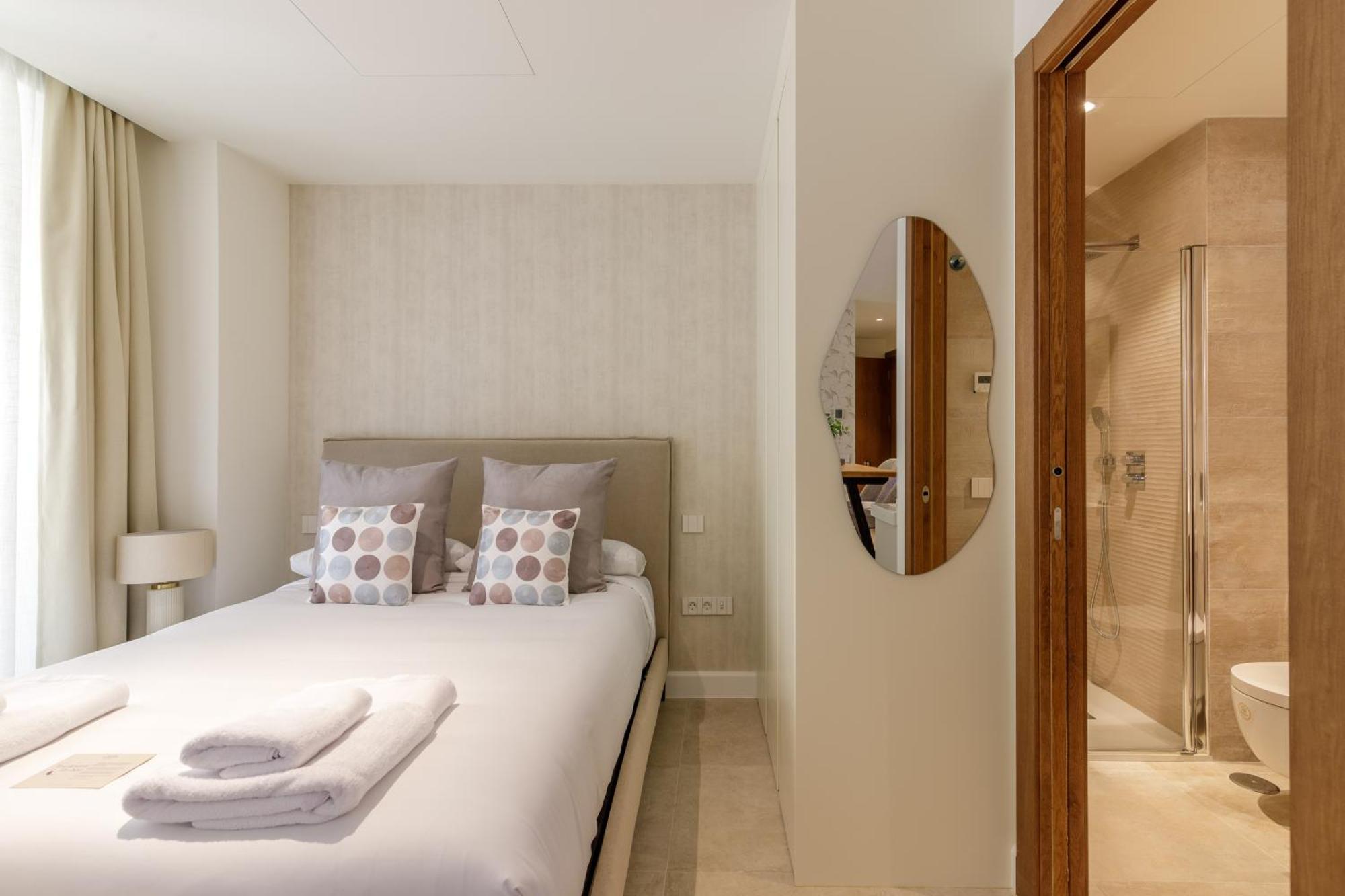 Apartment Plaza Del Siglo & Boutique By Caleta Homes
